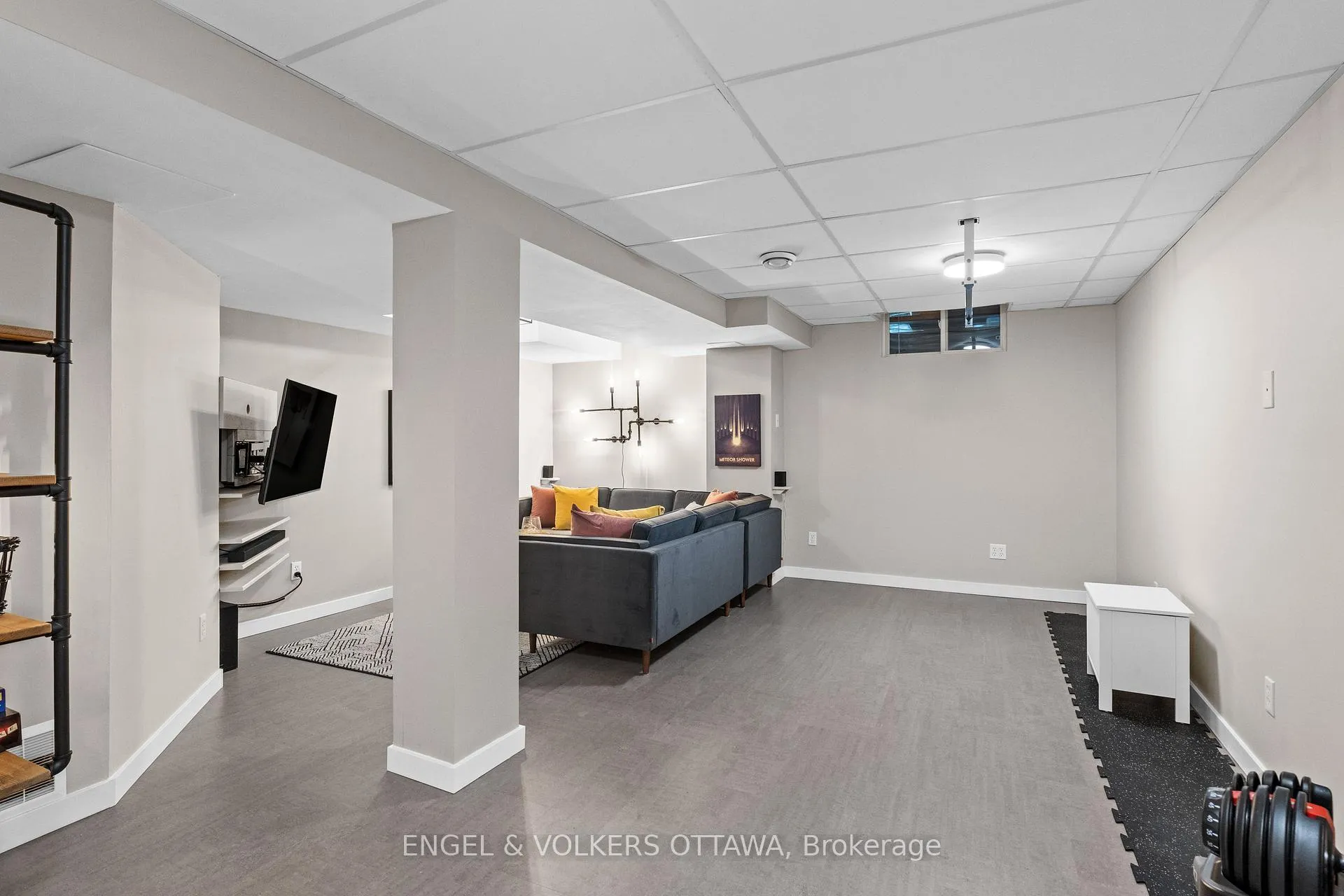 Photo 35 of 68 Thornbury Crescent, Ottawa, Centrepointe — HOMEH