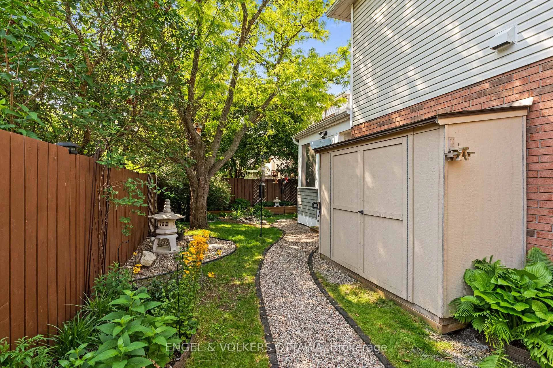 Photo 42 of 68 Thornbury Crescent, Ottawa, Centrepointe — HOMEH