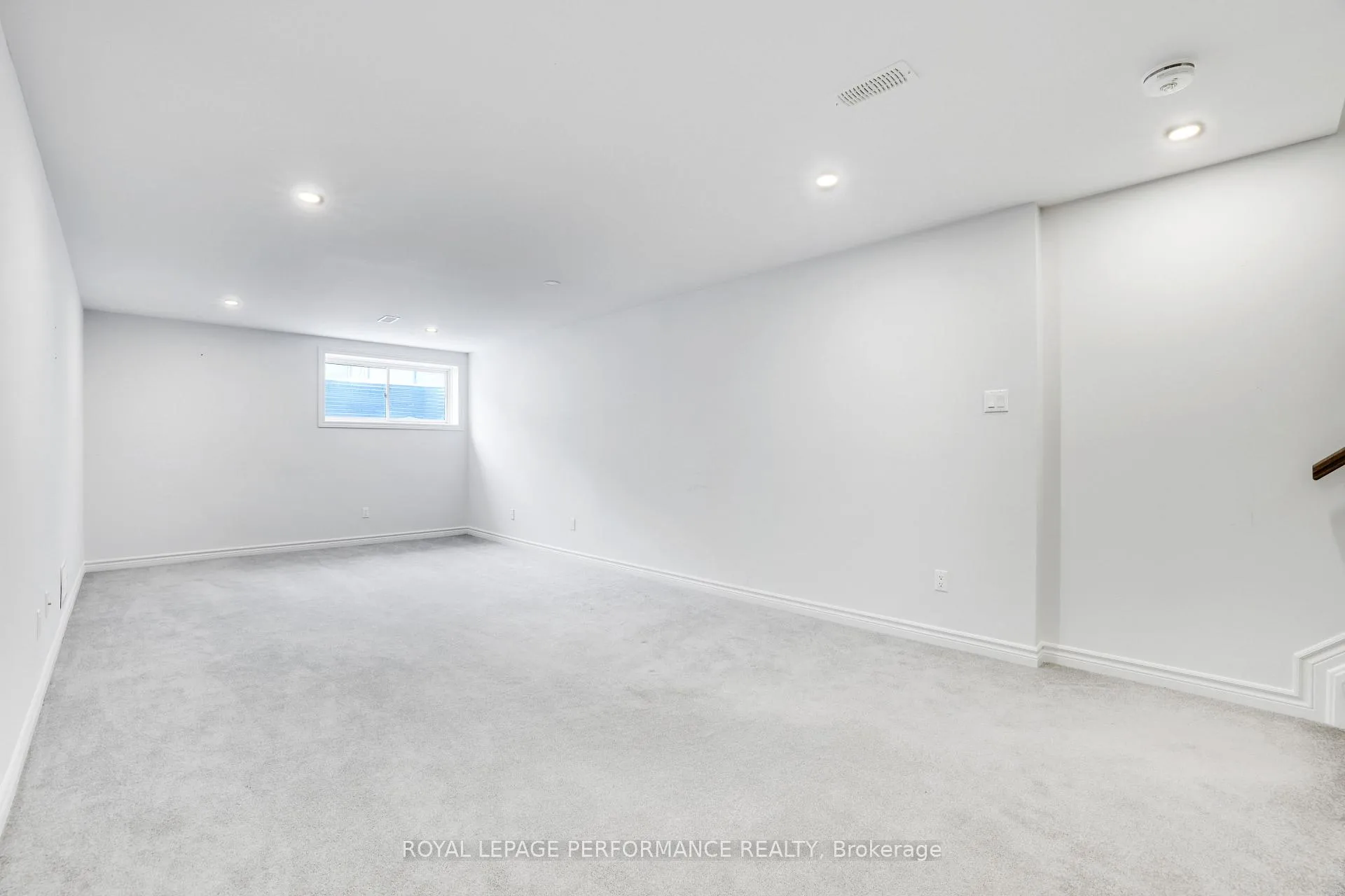 Photo 35 of 669 Cordelette Circle E, Ottawa, Mer Bleue/Bradley Estates/Anderson Park — HOMEH