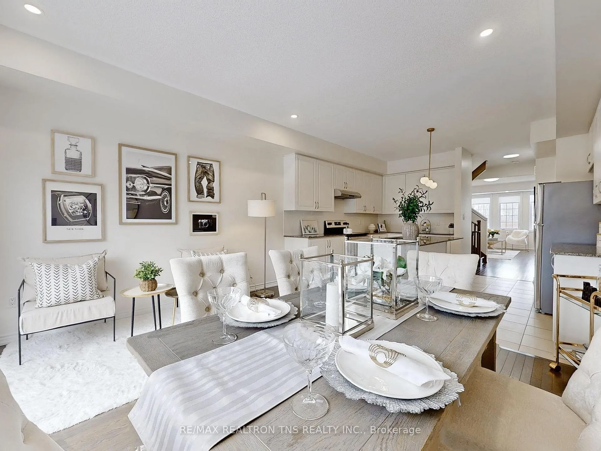 Photo 10 of 179 Rustle Woods Avenue, Markham, Cornell — HOMEH