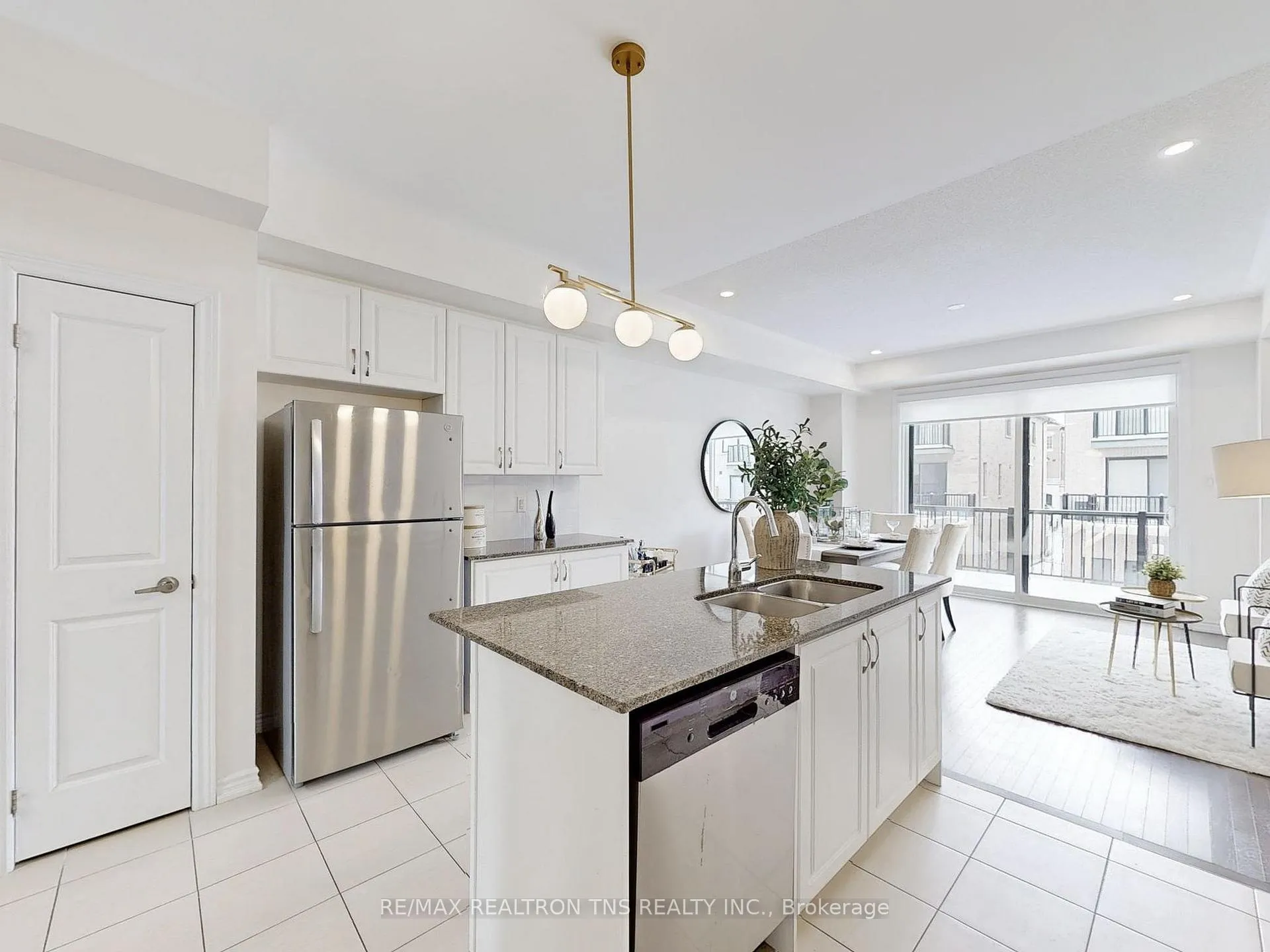 Photo 13 of 179 Rustle Woods Avenue, Markham, Cornell — HOMEH