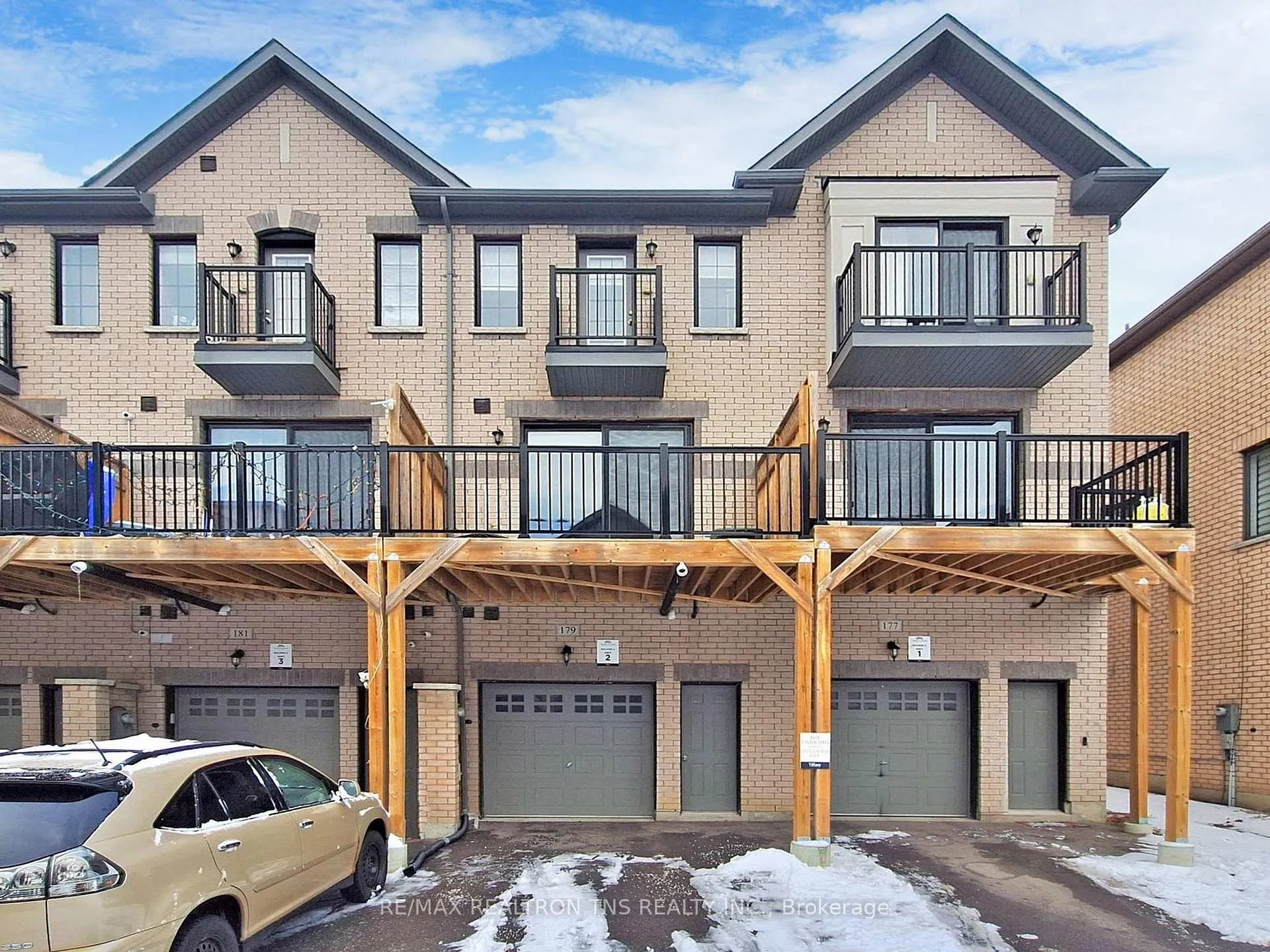 Photo 35 of 179 Rustle Woods Avenue, Markham, Cornell — HOMEH