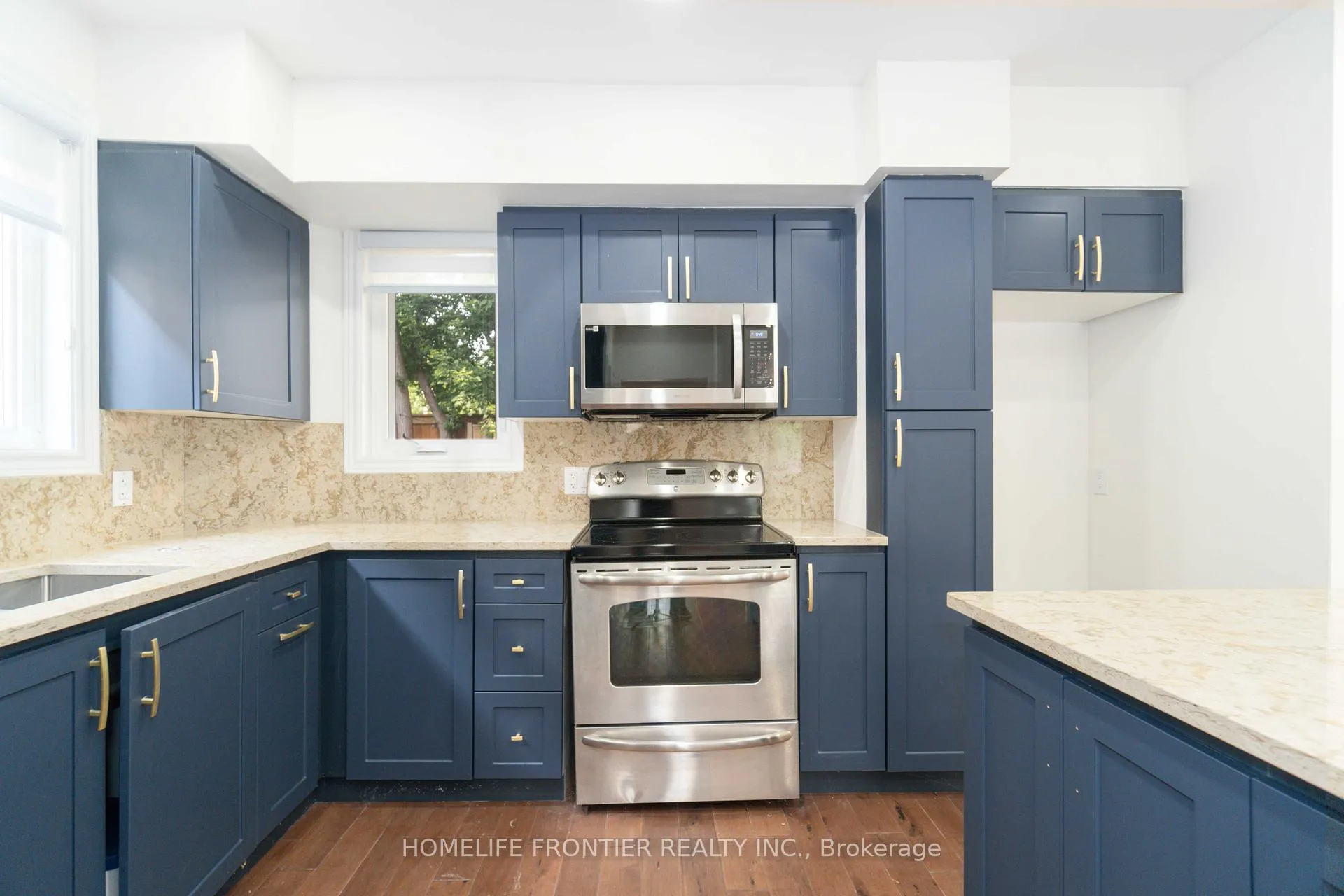 Photo 14 of 126 Walter Street, Kitchener — HOMEH