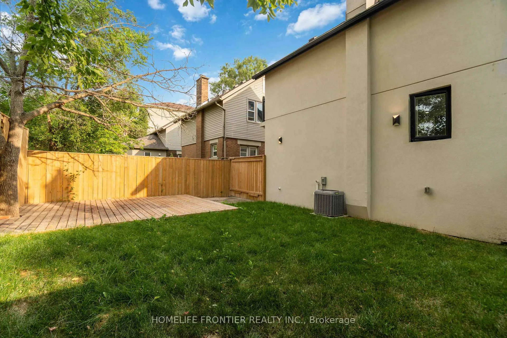 Photo 35 of 126 Walter Street, Kitchener — HOMEH