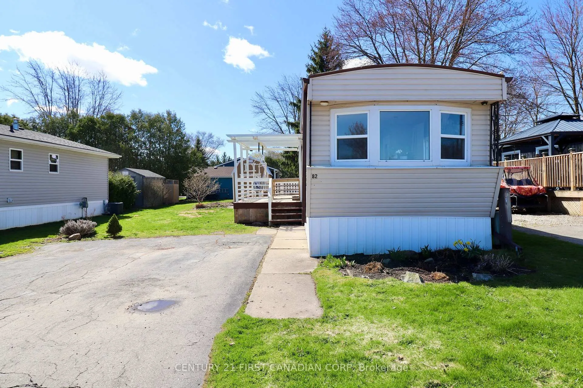 Photo 2 of Unit 82, 3100 Dorchester Road, Thames Centre, Rural Thames Centre — HOMEH