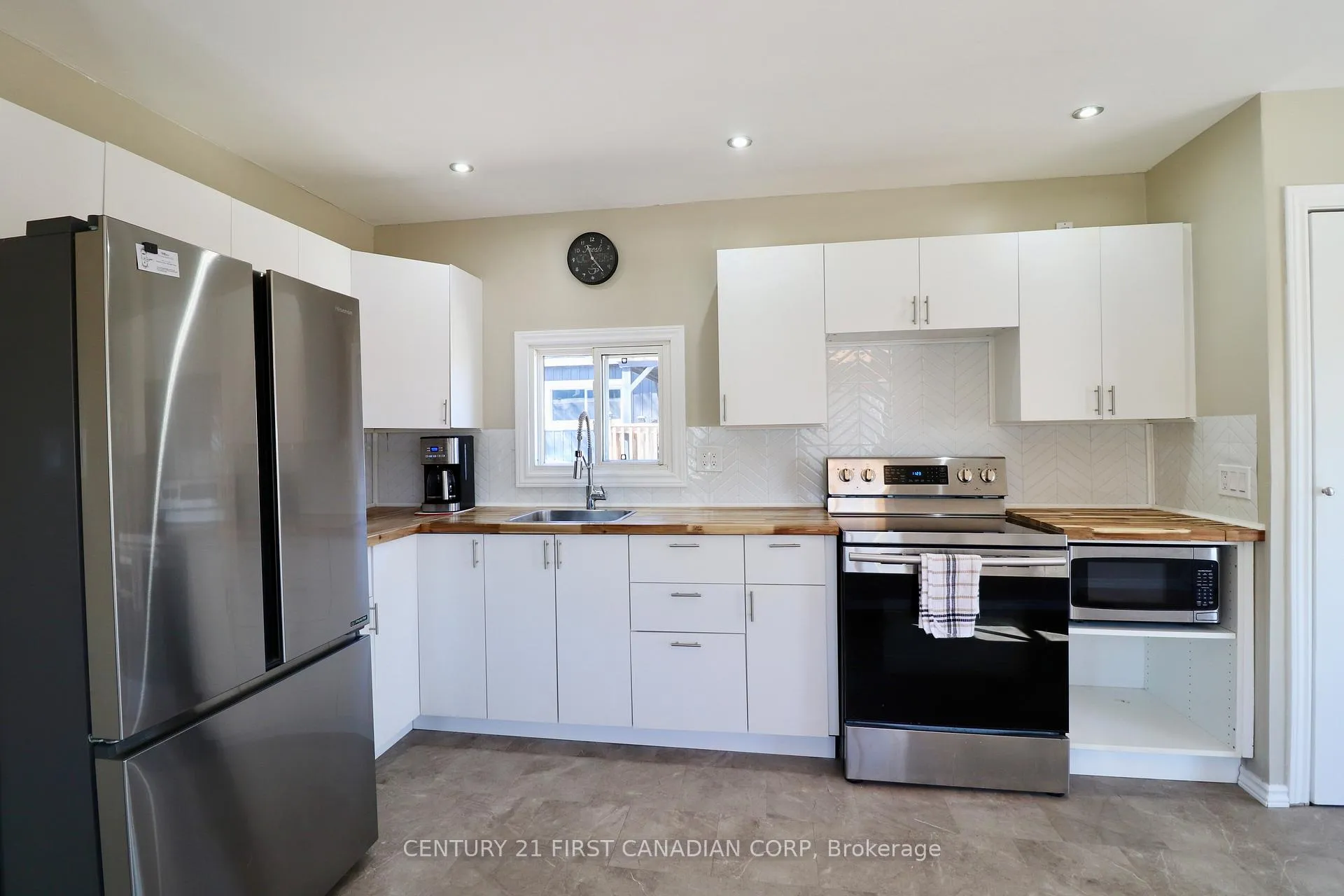 Photo 12 of Unit 82, 3100 Dorchester Road, Thames Centre, Rural Thames Centre — HOMEH