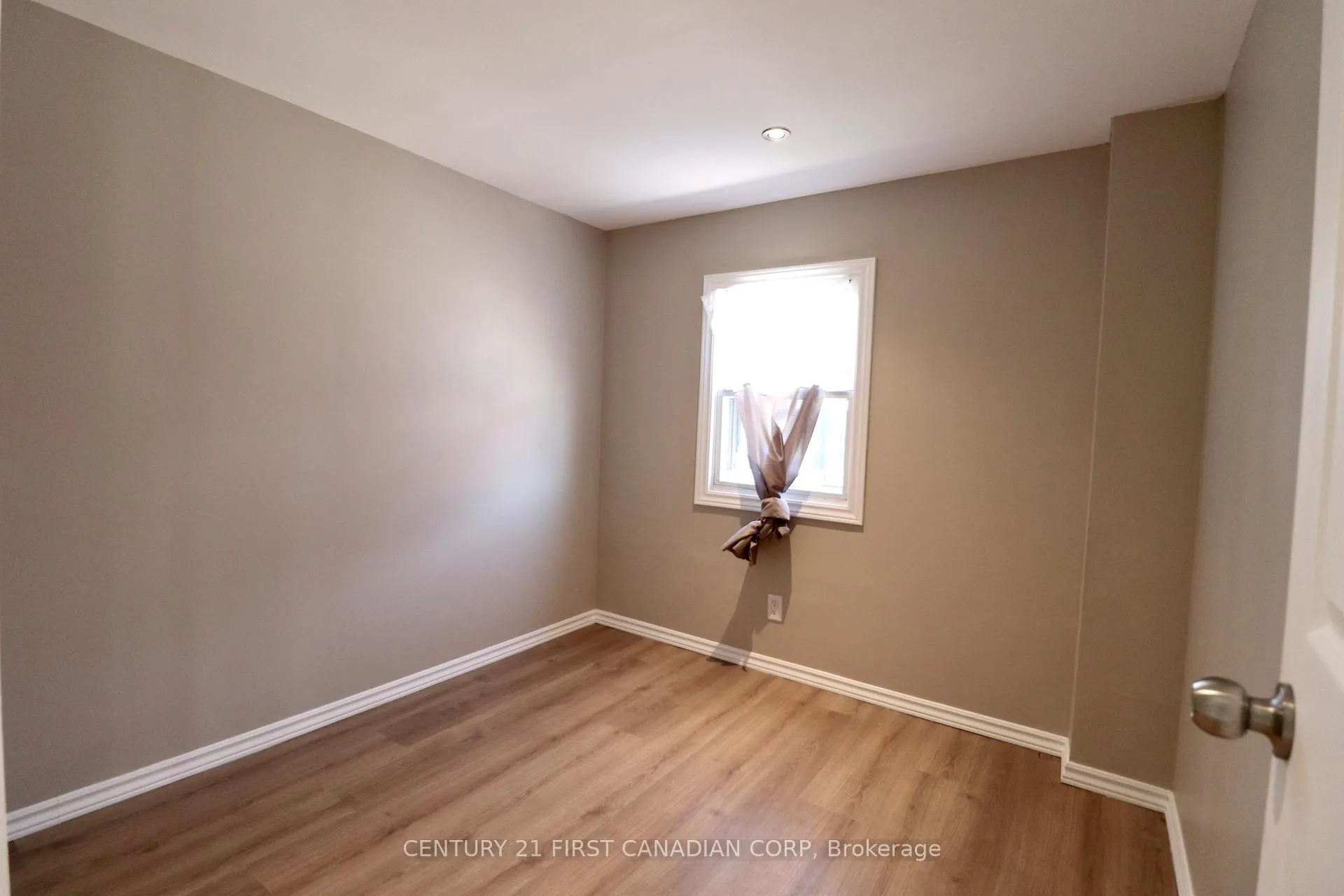 Photo 14 of Unit 82, 3100 Dorchester Road, Thames Centre, Rural Thames Centre — HOMEH
