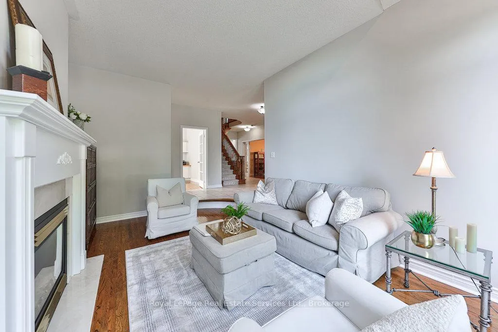 Photo 6 of 1688 Glenvista Drive, Oakville, Joshua Creek — HOMEH