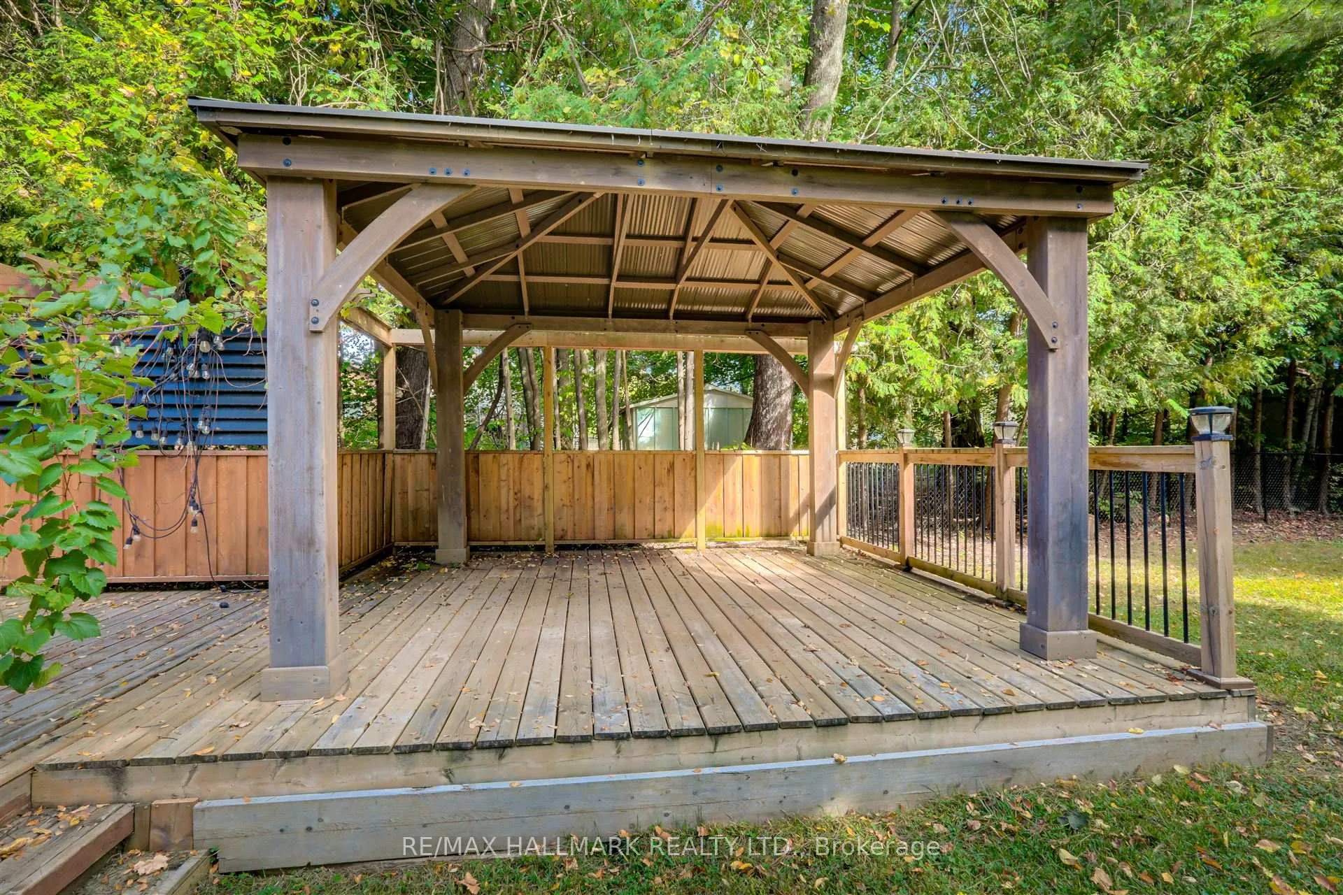 Photo 27 of 2041 Lilac Drive, Innisfil, Alcona — HOMEH