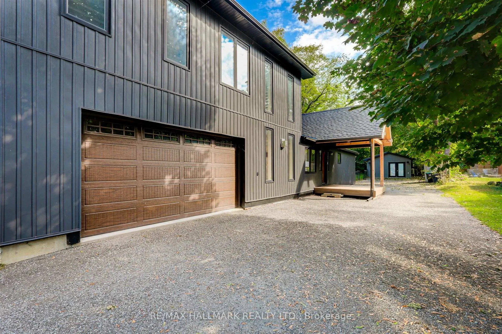 Photo 28 of 2041 Lilac Drive, Innisfil, Alcona — HOMEH