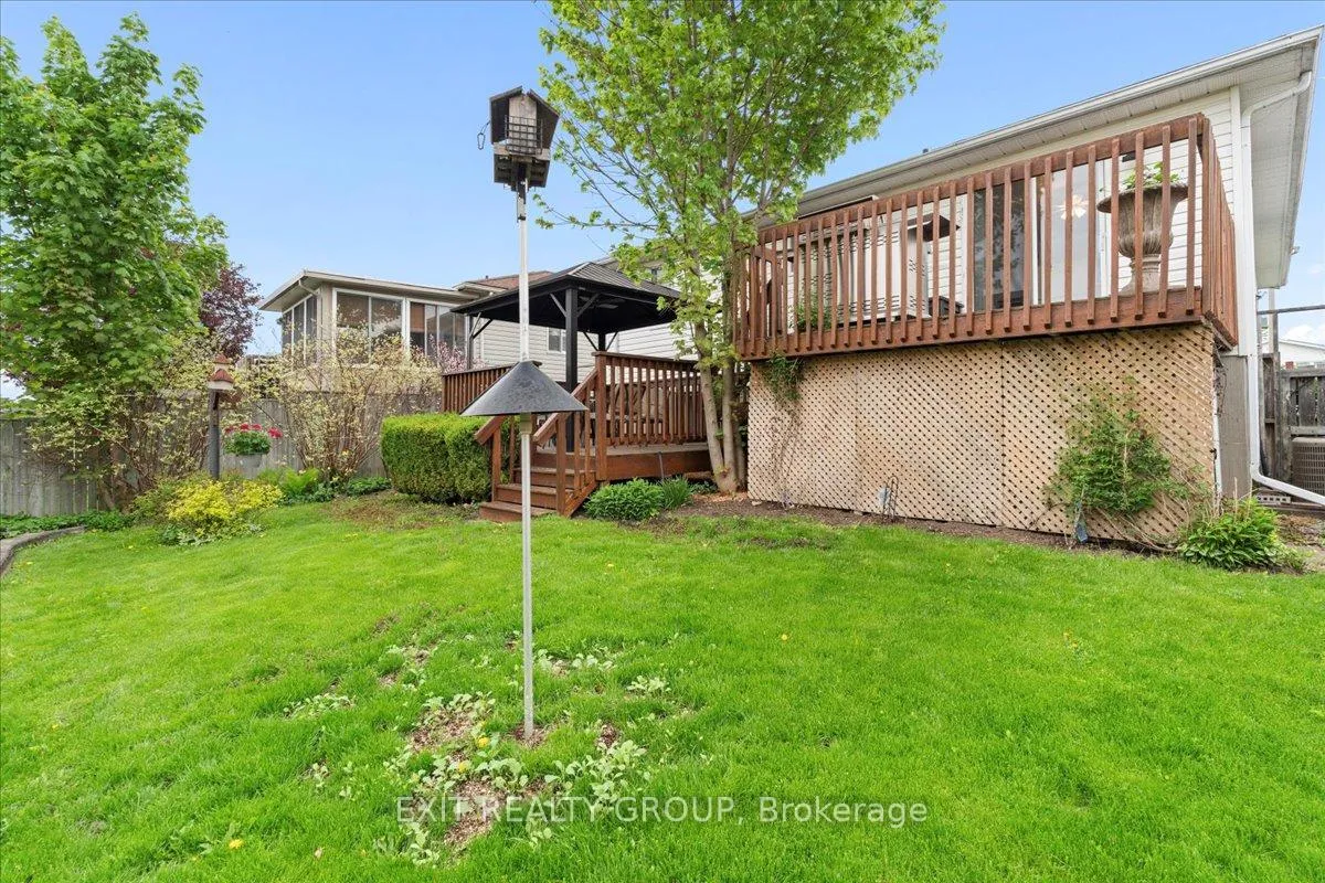 Photo 35 of 41 Faraday Gardens, Belleville, Belleville Ward — HOMEH