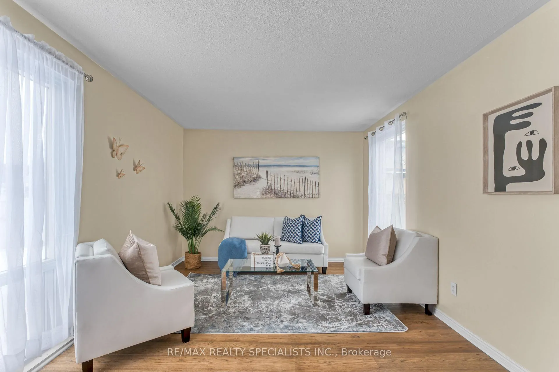 Photo 1 of 198 Folkstone Crescent, Brampton, Southgate — HOMEH