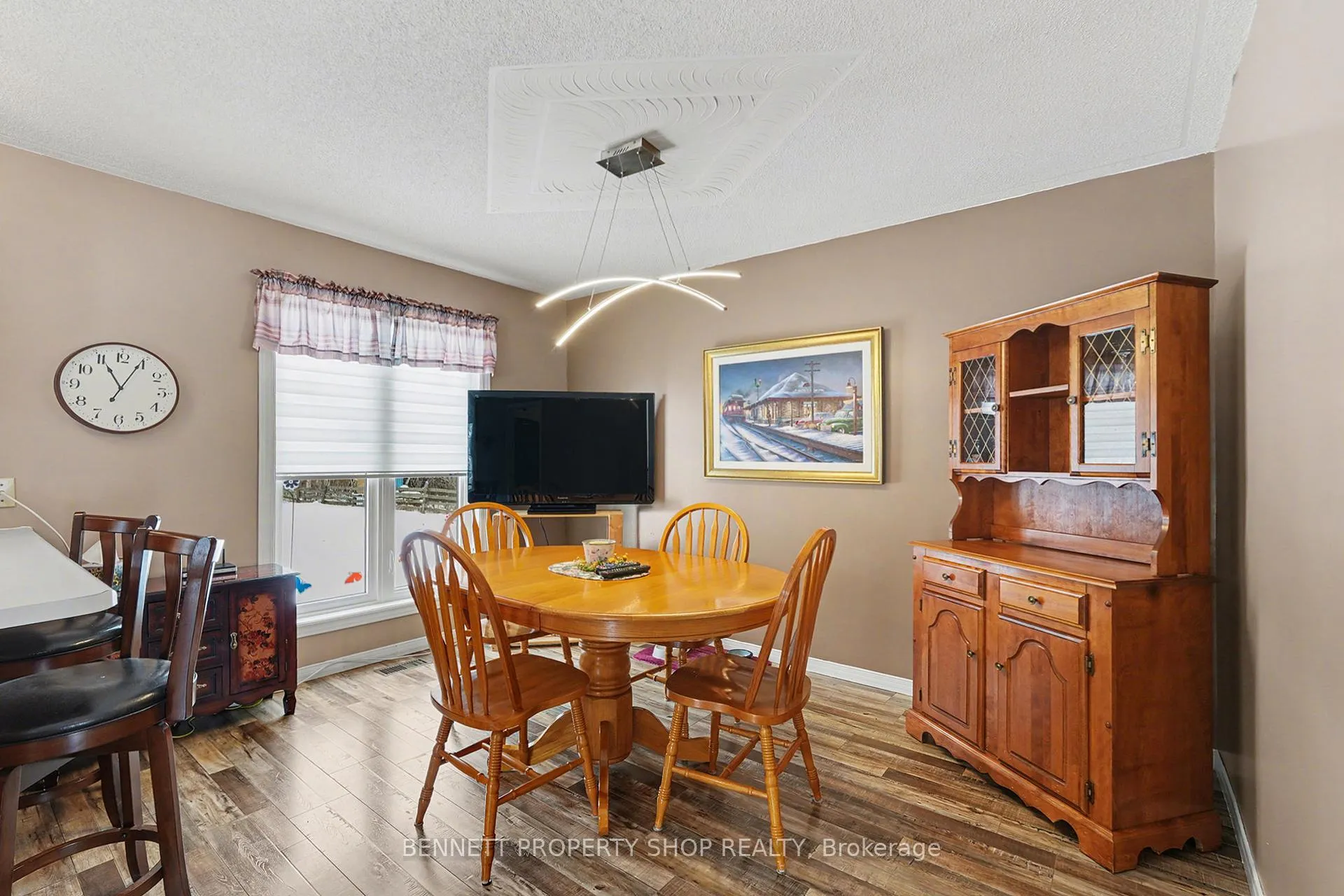 Photo 7 of 1312 Scheel Drive, McNab/Braeside, Mcnab/Braeside Twps — HOMEH