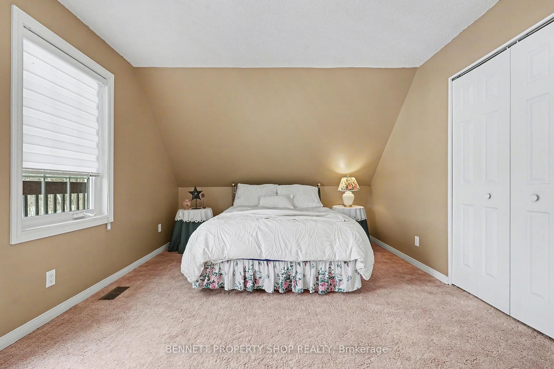 Photo 16 of 1312 Scheel Drive, McNab/Braeside, Mcnab/Braeside Twps — HOMEH