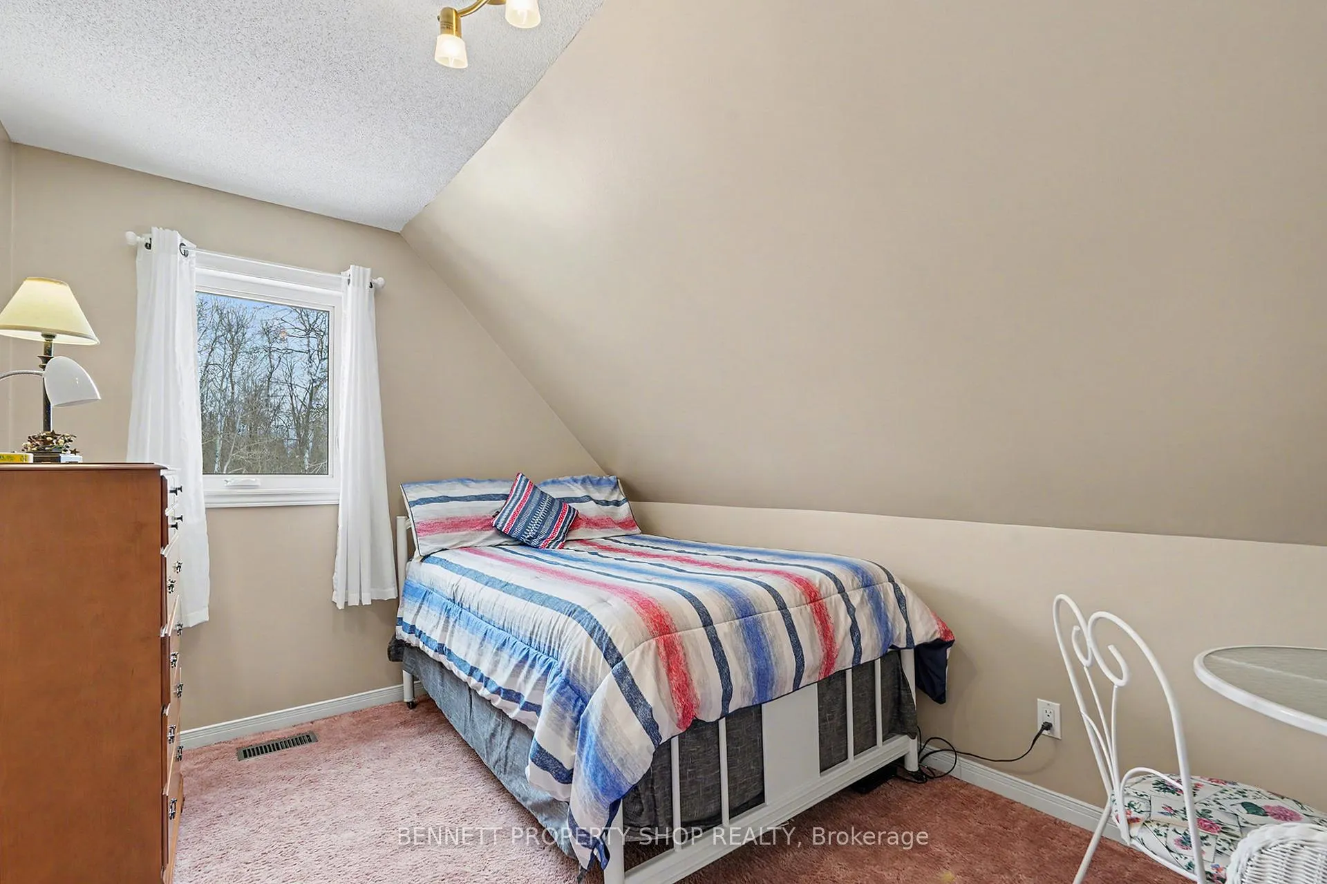Photo 17 of 1312 Scheel Drive, McNab/Braeside, Mcnab/Braeside Twps — HOMEH