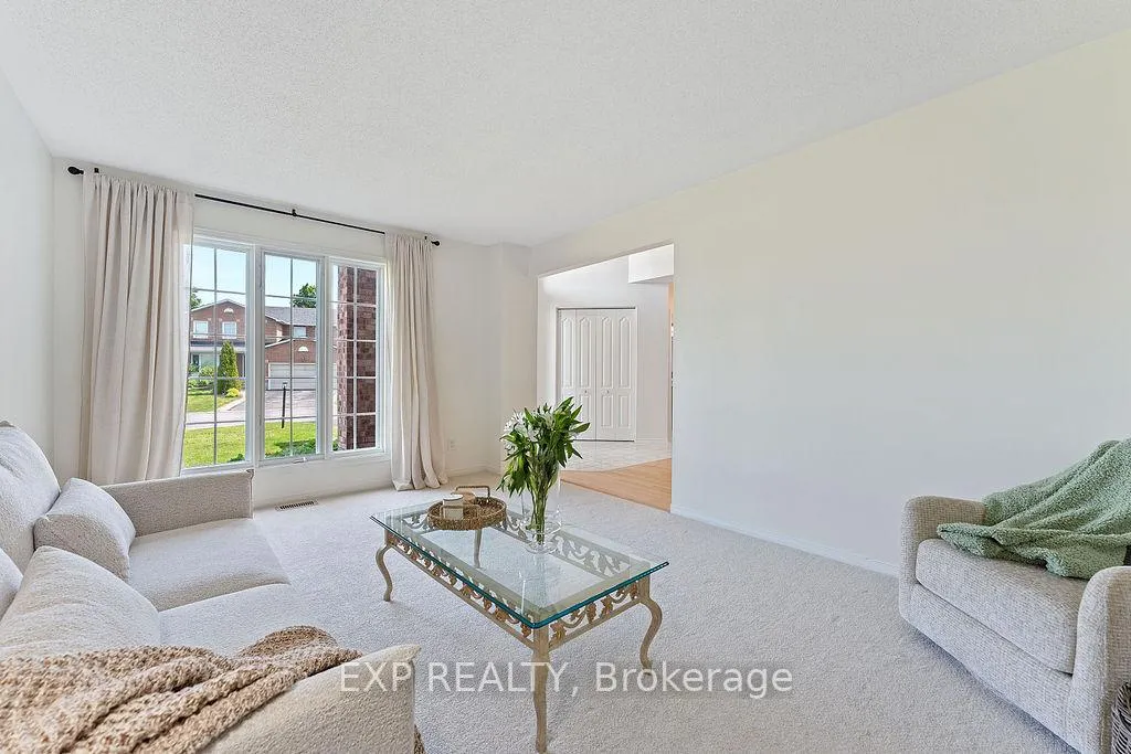 Photo 5 of 2 Bonnechere Drive, Ottawa, Kanata - Bridlewood — HOMEH