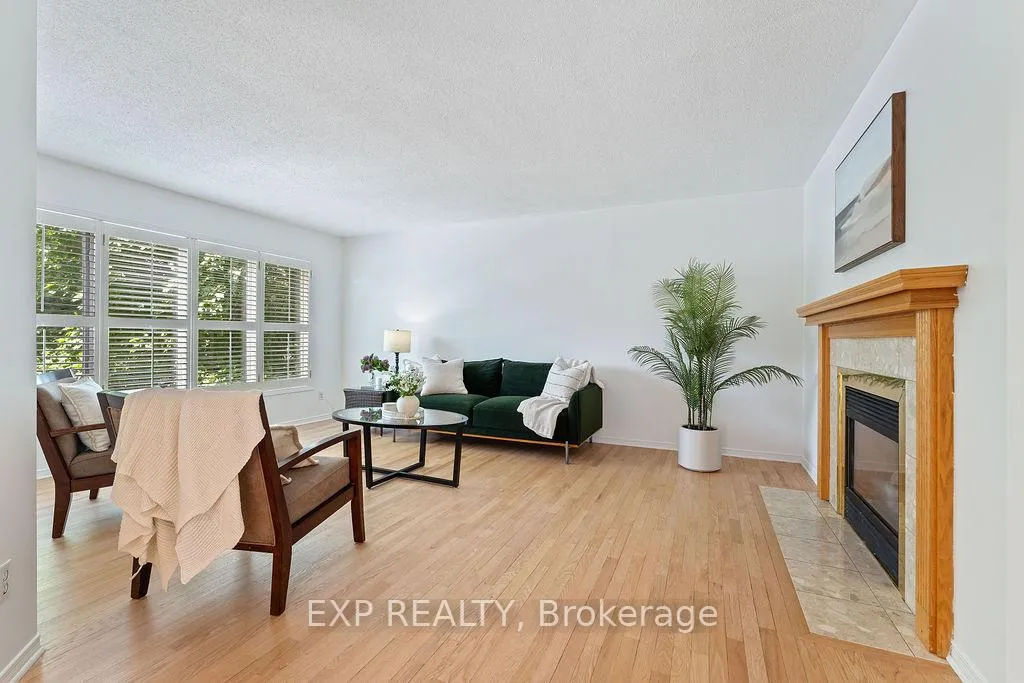 Photo 9 of 2 Bonnechere Drive, Ottawa, Kanata - Bridlewood — HOMEH