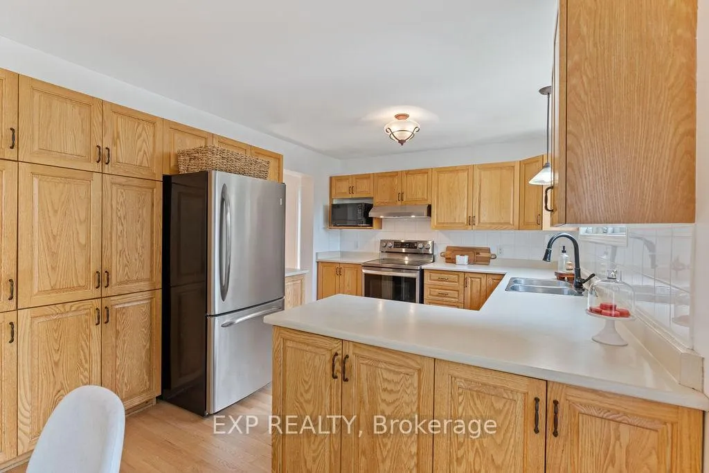 Photo 14 of 2 Bonnechere Drive, Ottawa, Kanata - Bridlewood — HOMEH
