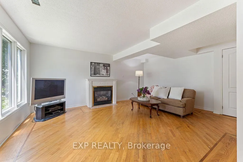 Photo 26 of 2 Bonnechere Drive, Ottawa, Kanata - Bridlewood — HOMEH