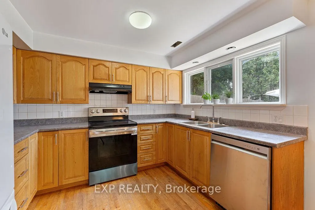 Photo 30 of 2 Bonnechere Drive, Ottawa, Kanata - Bridlewood — HOMEH