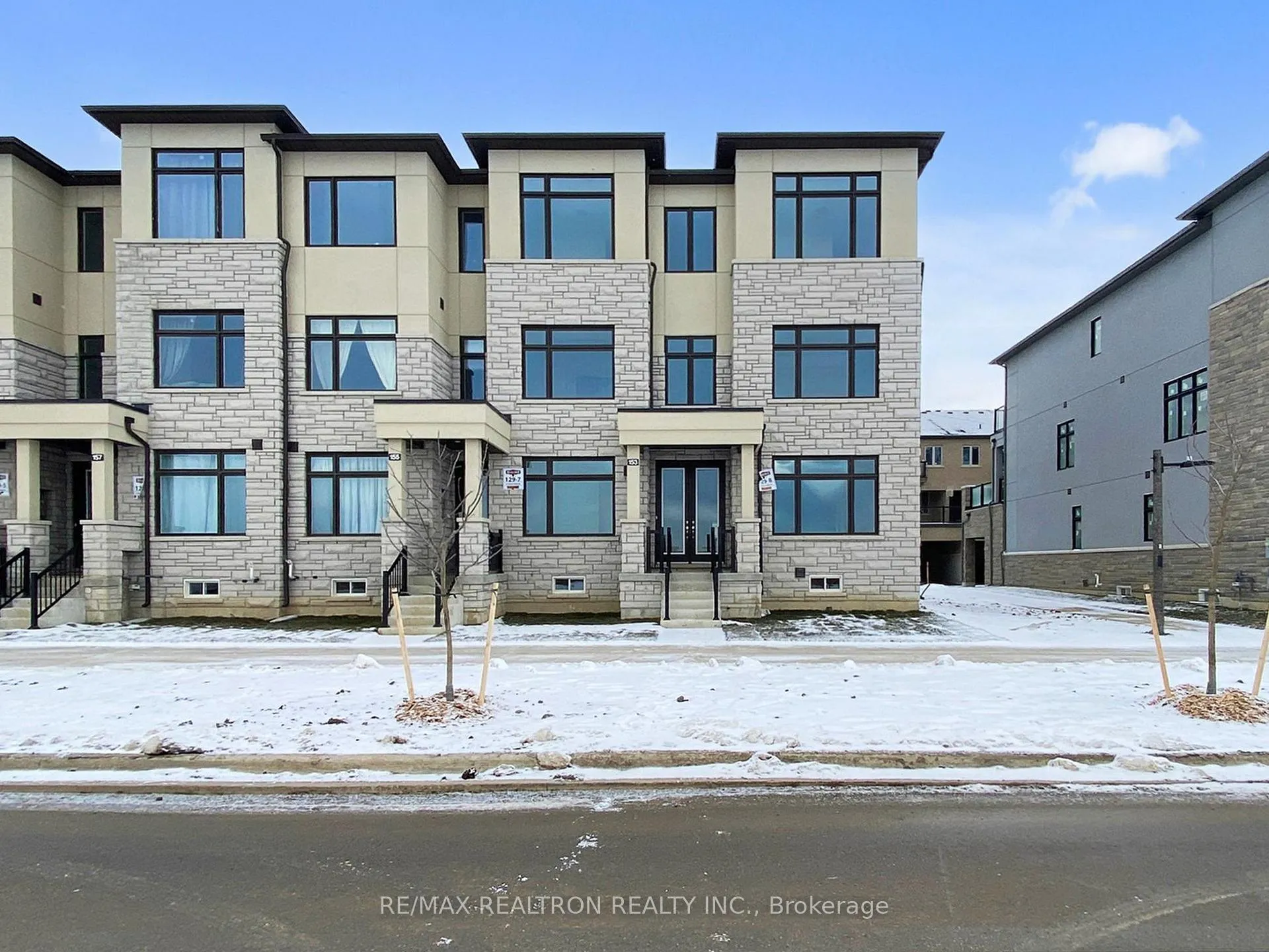 Photo 1 of 153 Berczy Green Drive, Markham, Rural Markham — HOMEH