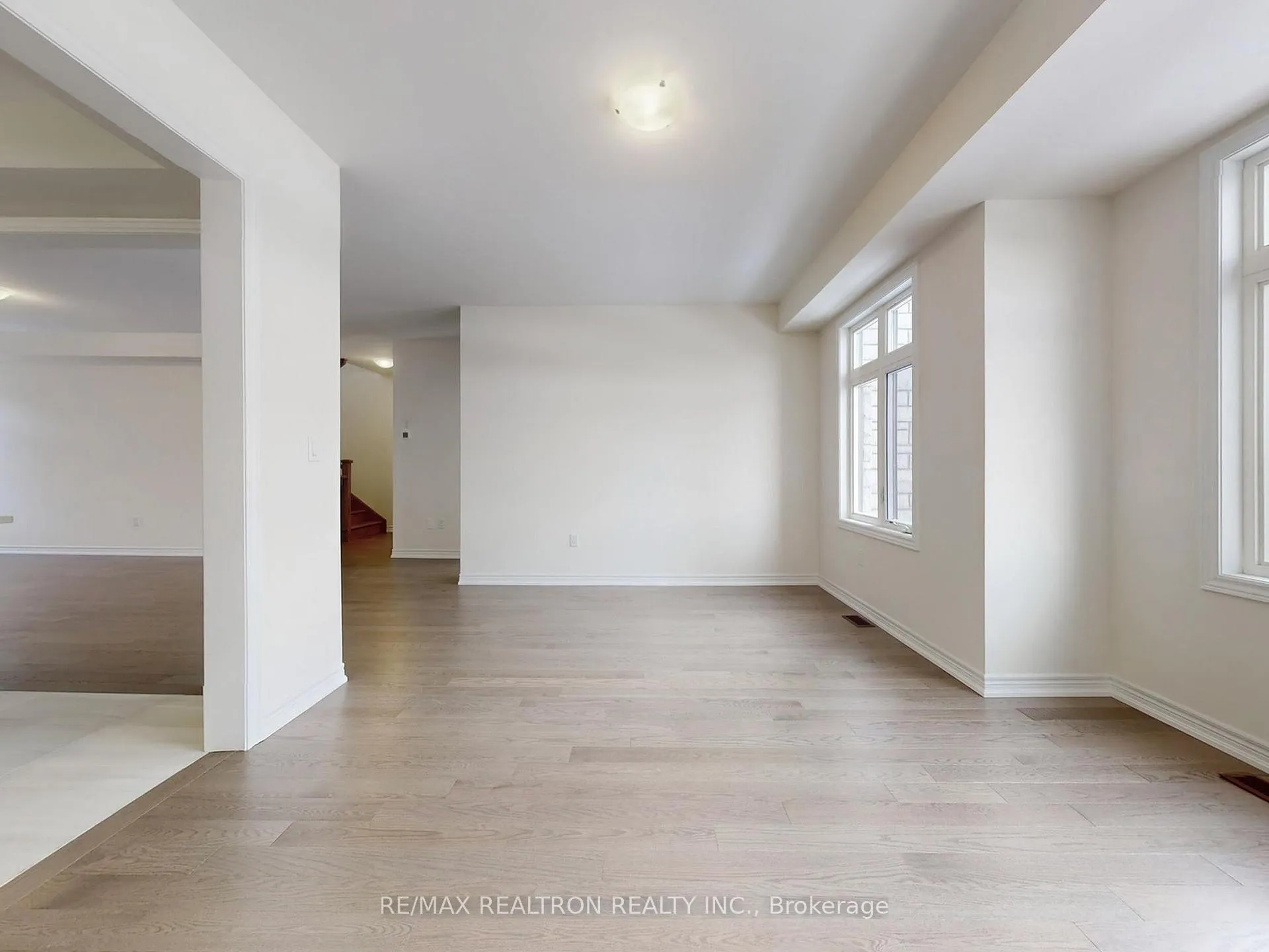 Photo 17 of 153 Berczy Green Drive, Markham, Rural Markham — HOMEH