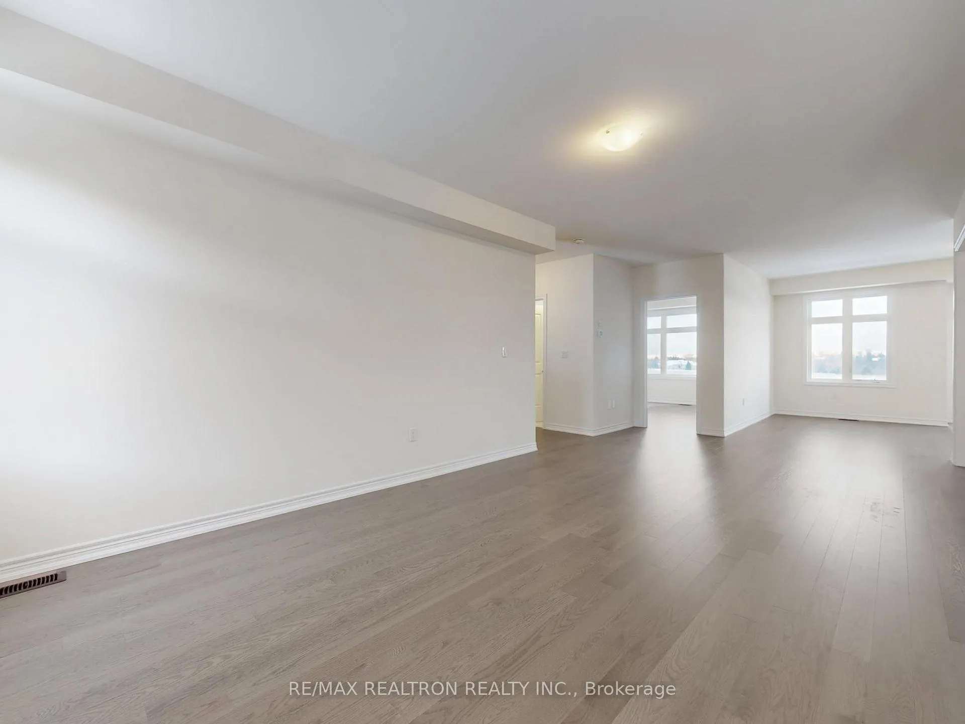 Photo 19 of 153 Berczy Green Drive, Markham, Rural Markham — HOMEH