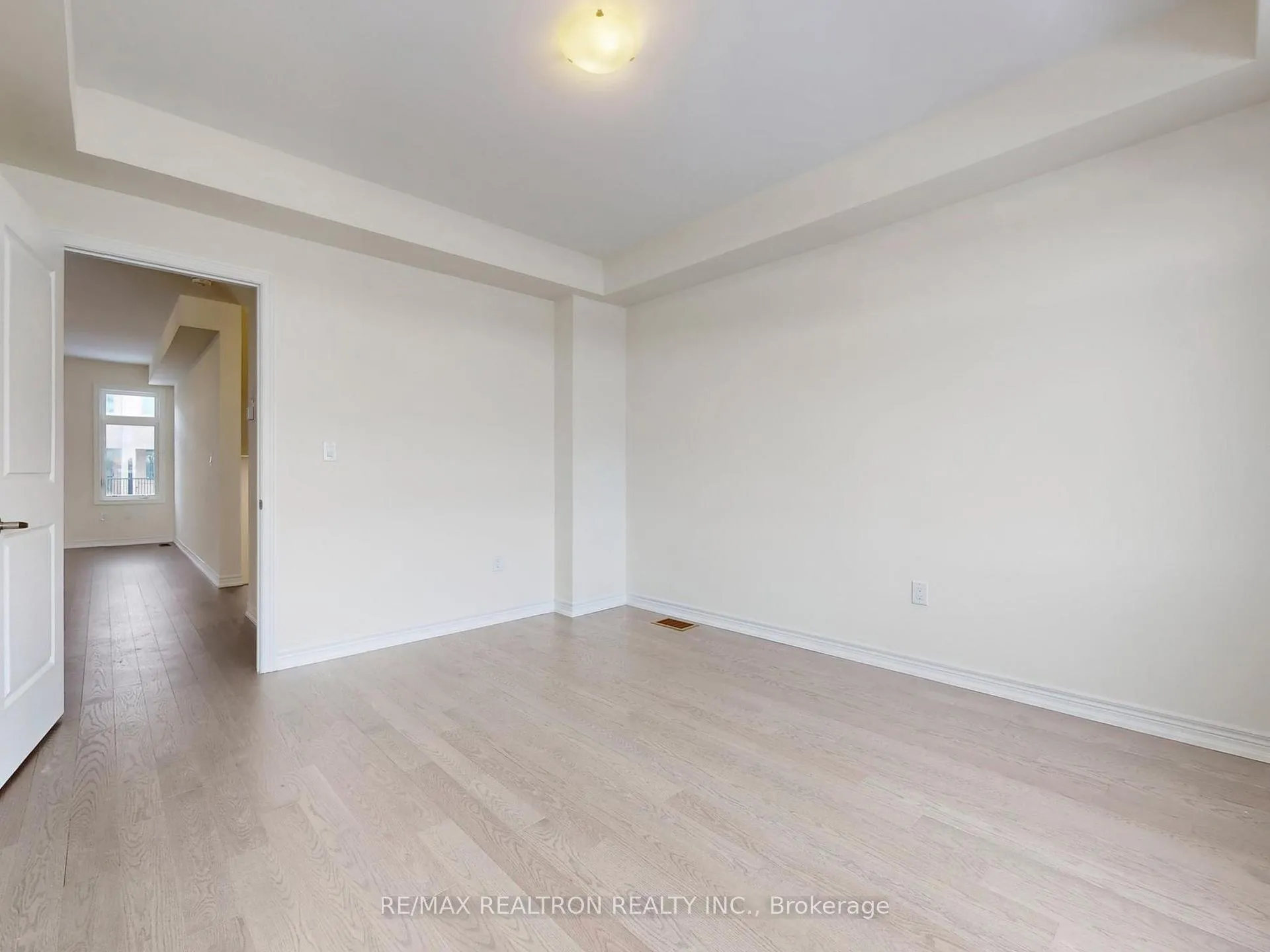 Photo 24 of 153 Berczy Green Drive, Markham, Rural Markham — HOMEH