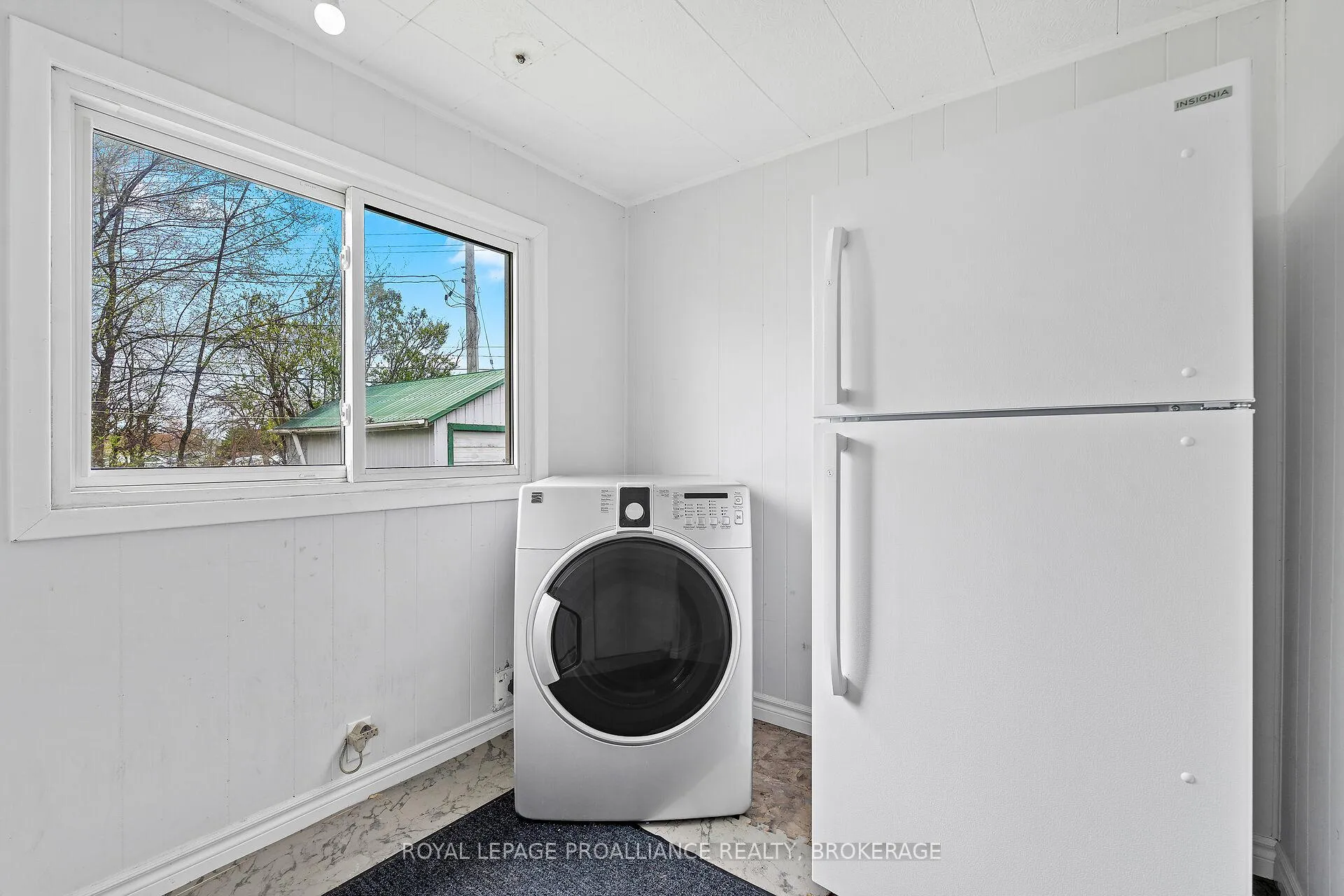 Photo 20 of 20 Drayton Avenue, Kingston, East of Sir John A. Blvd — HOMEH