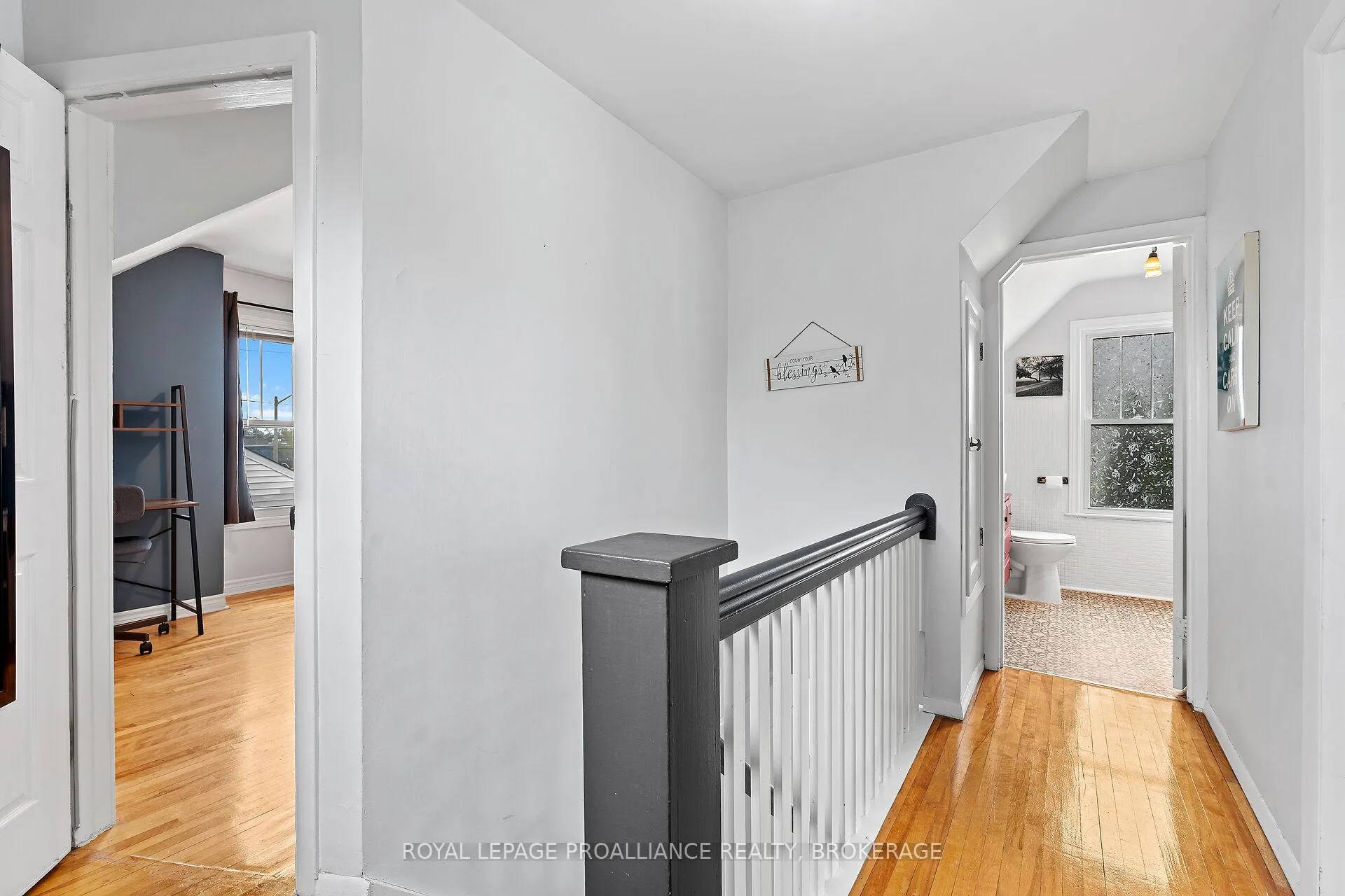 Photo 21 of 20 Drayton Avenue, Kingston, East of Sir John A. Blvd — HOMEH