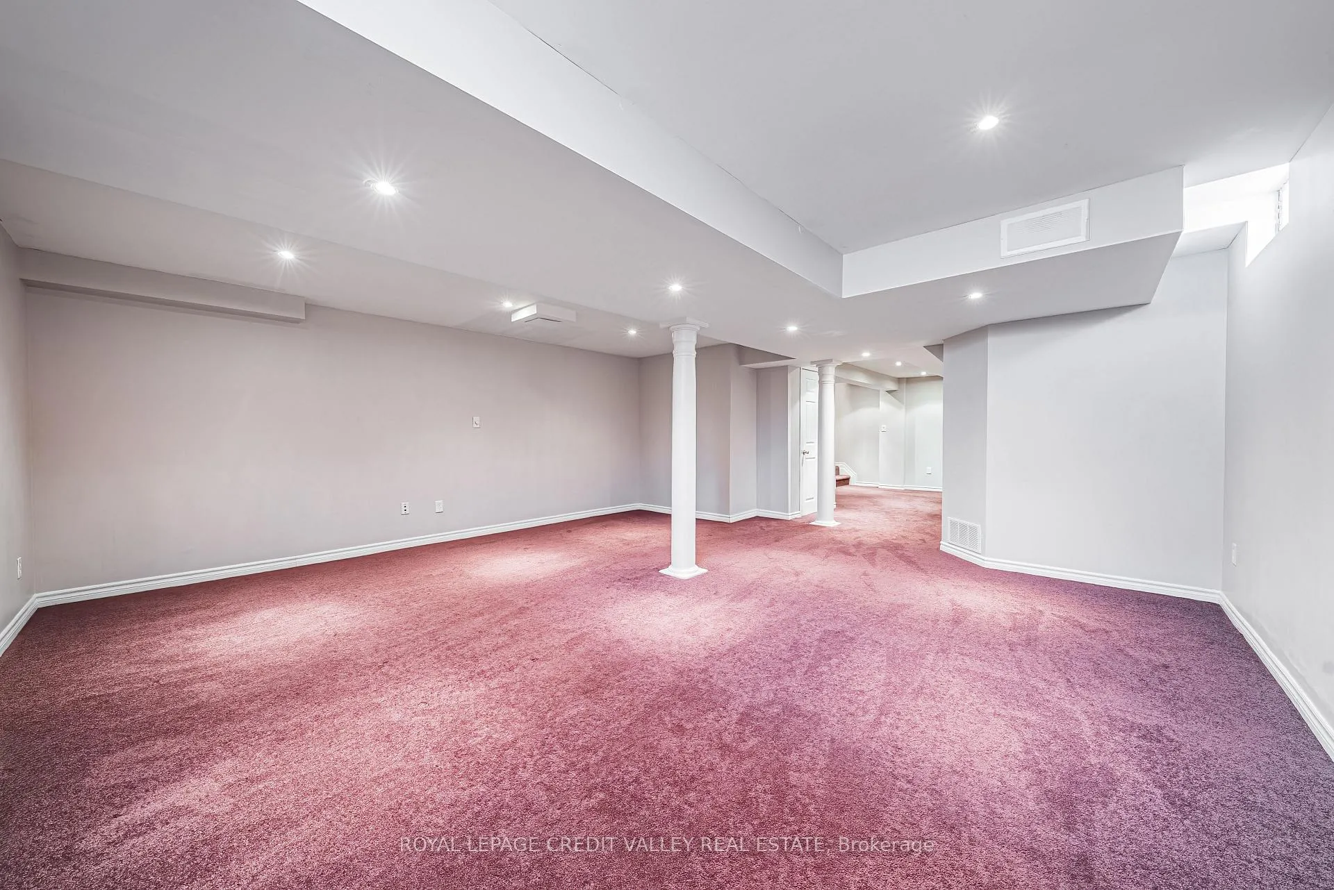 Photo 33 of 13 Brookstone Court, Caledon, Rural Caledon — HOMEH