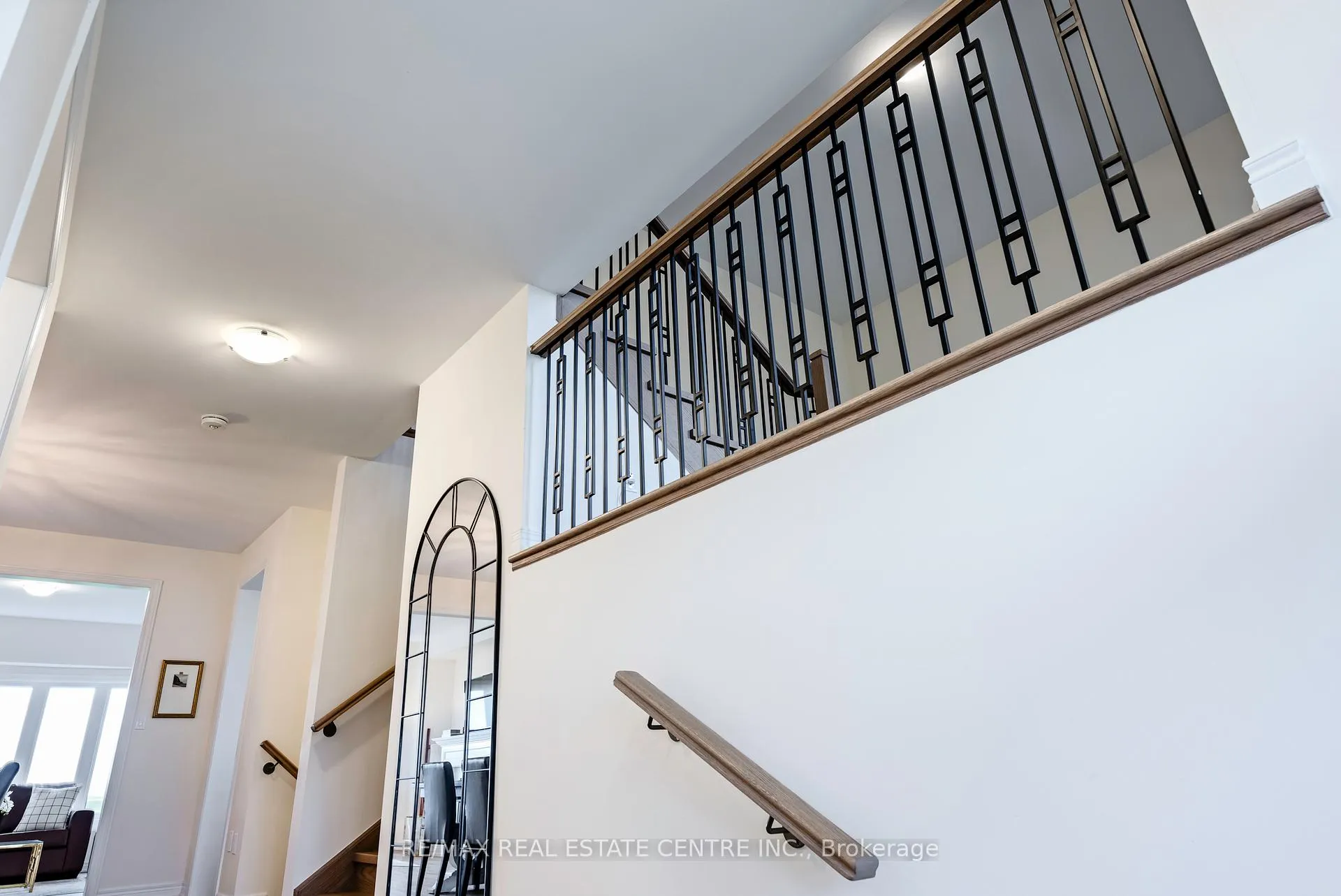 Photo 5 of 632 McMullen Street, Shelburne — HOMEH