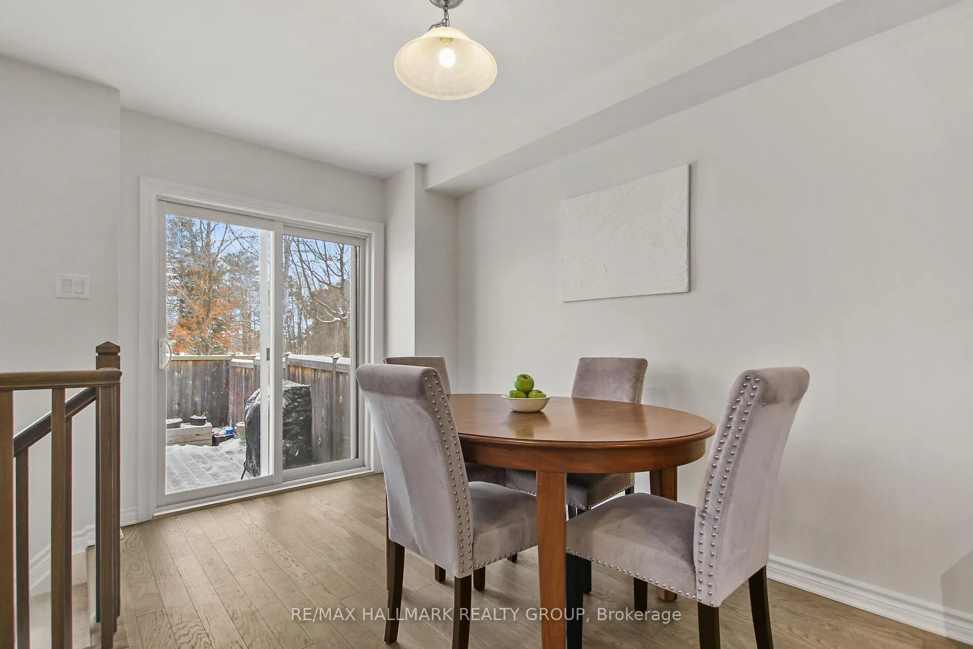 Photo 8 of 501 Parade Drive, Ottawa, Stittsville (South) — HOMEH