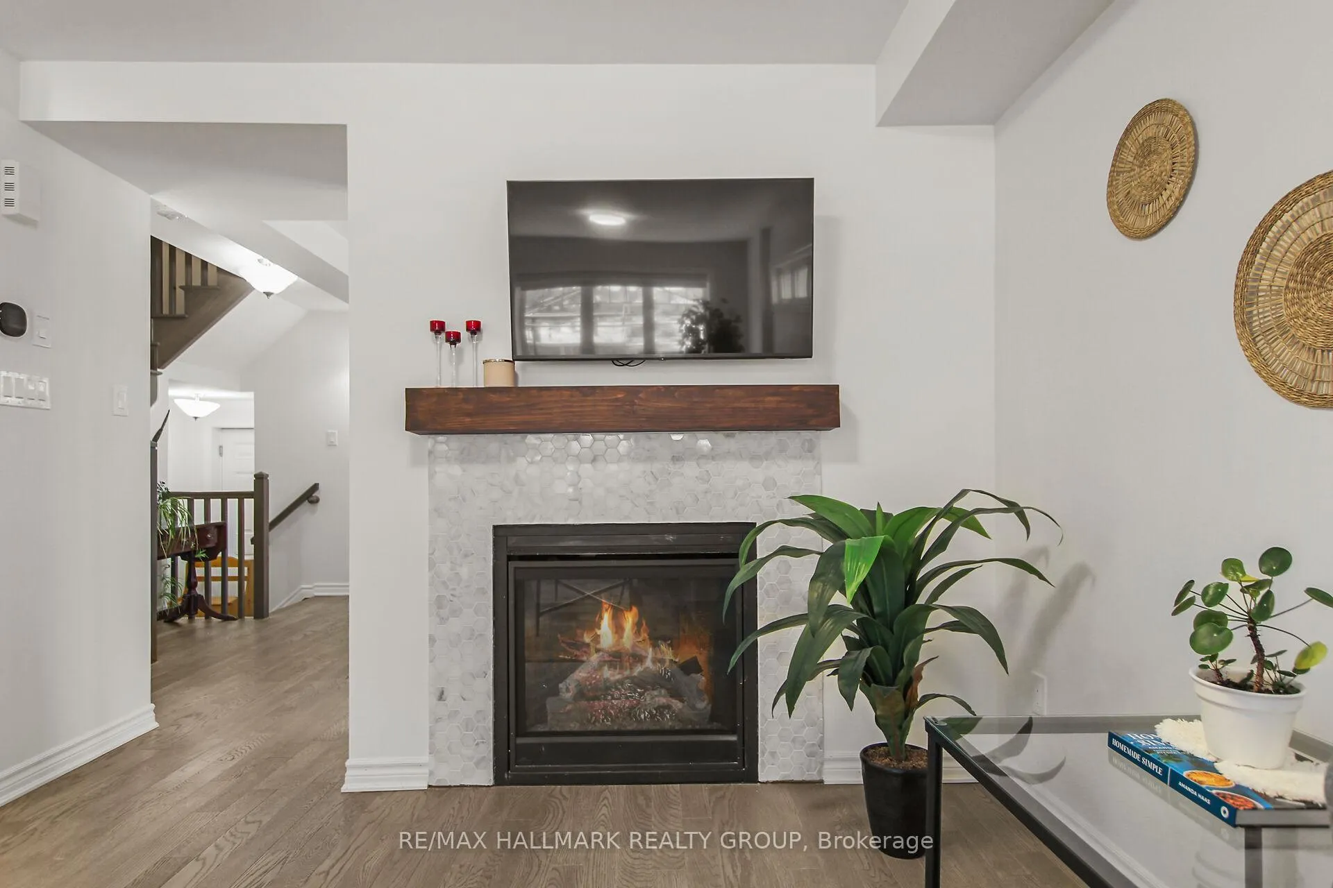 Photo 12 of 501 Parade Drive, Ottawa, Stittsville (South) — HOMEH