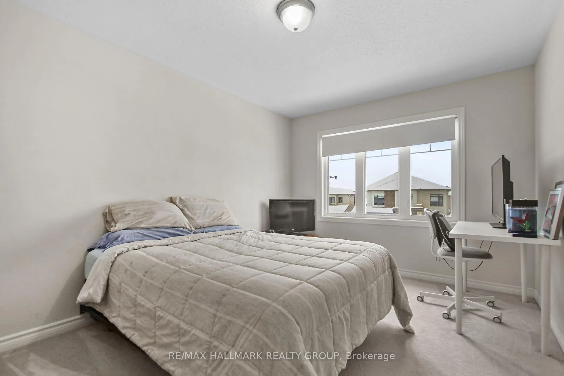 Photo 19 of 501 Parade Drive, Ottawa, Stittsville (South) — HOMEH