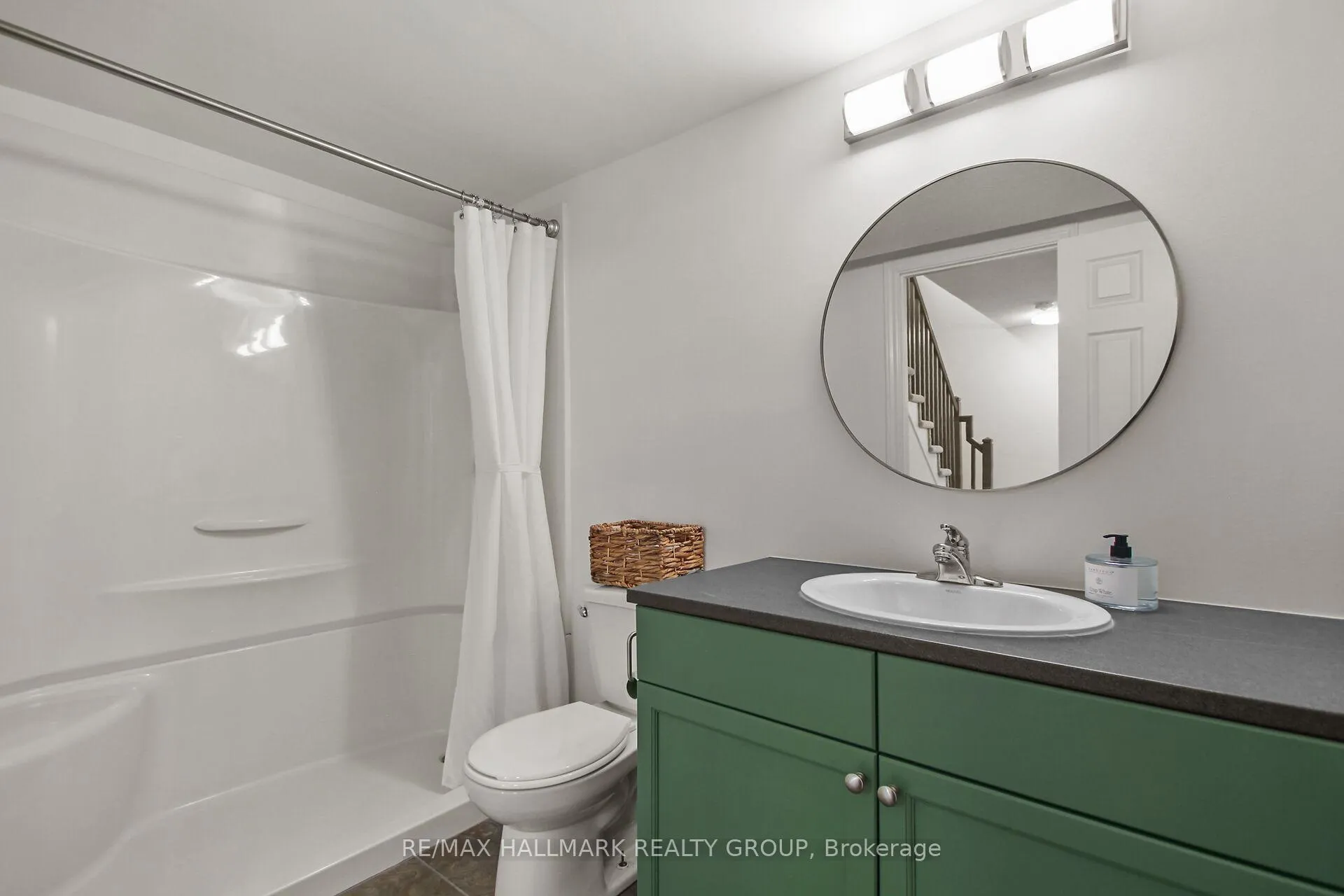 Photo 28 of 501 Parade Drive, Ottawa, Stittsville (South) — HOMEH
