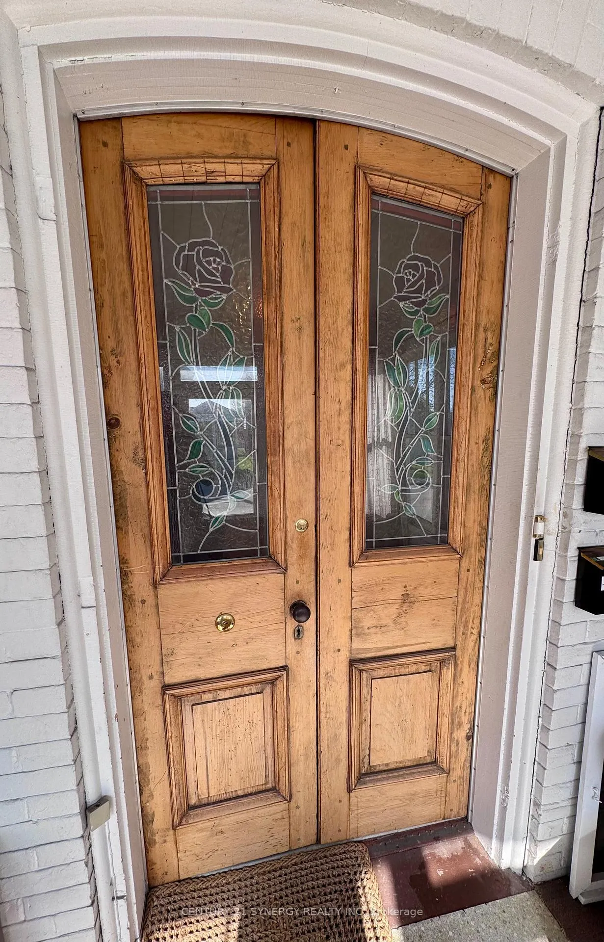 Photo 10 of 86 Brockville Street, Smiths Falls — HOMEH