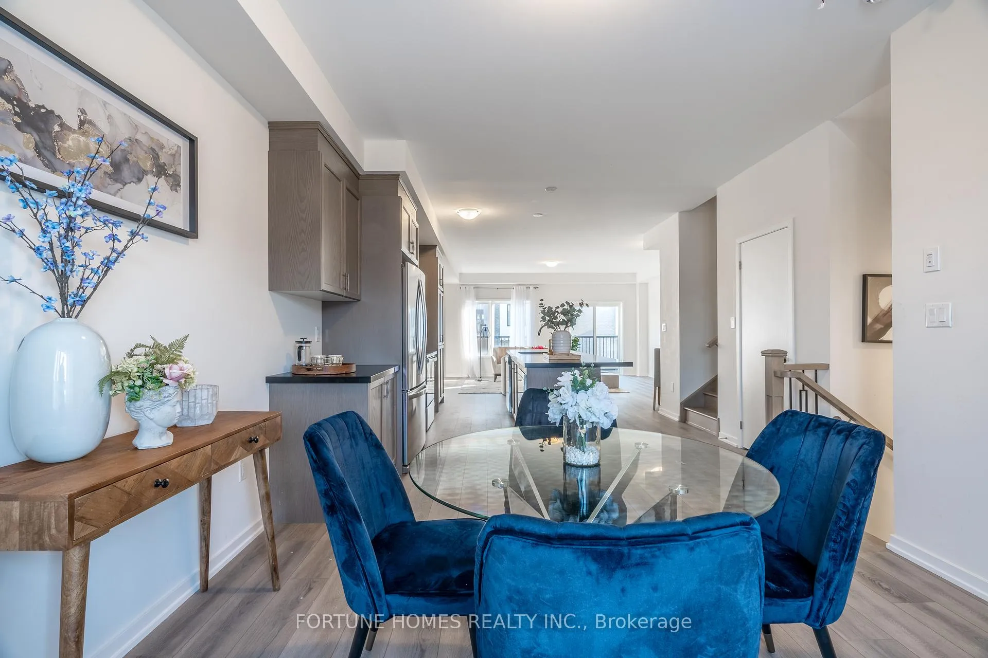 Photo 11 of 144 Landsbridge Street, Caledon, Bolton East — HOMEH