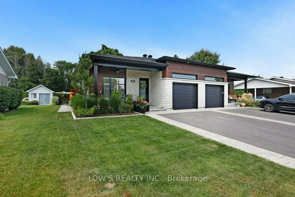Photo 3 of 90 Home Avenue, Champlain, Vankleek Hill — HOMEH