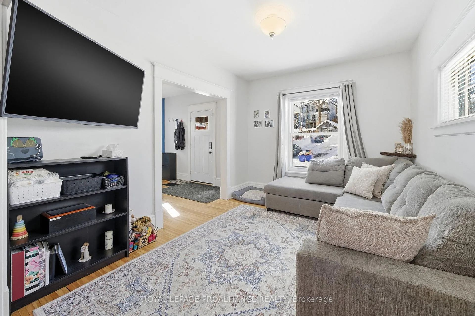 Photo 6 of 11 Cedar Street, Belleville, Belleville Ward — HOMEH