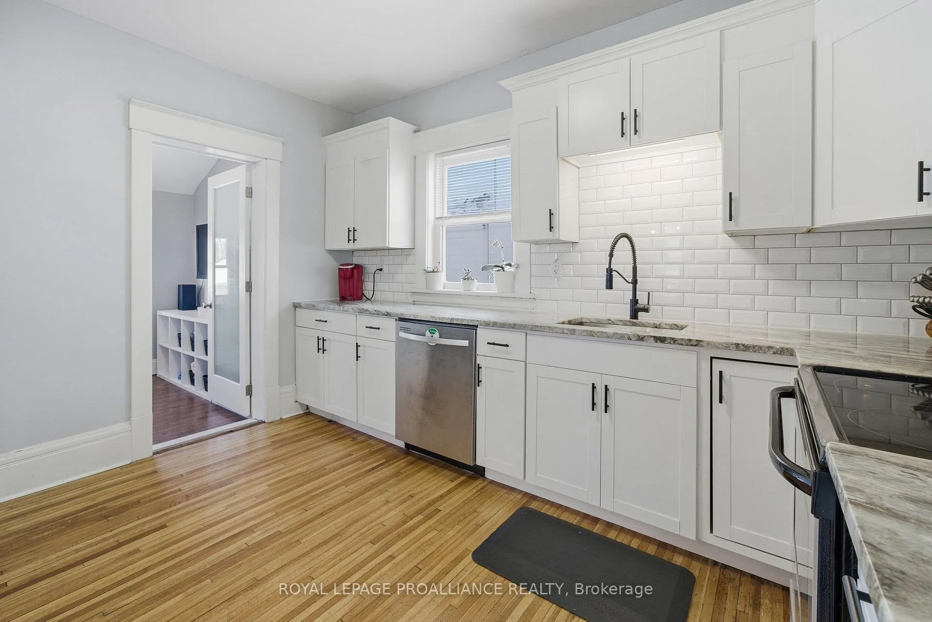 Photo 13 of 11 Cedar Street, Belleville, Belleville Ward — HOMEH