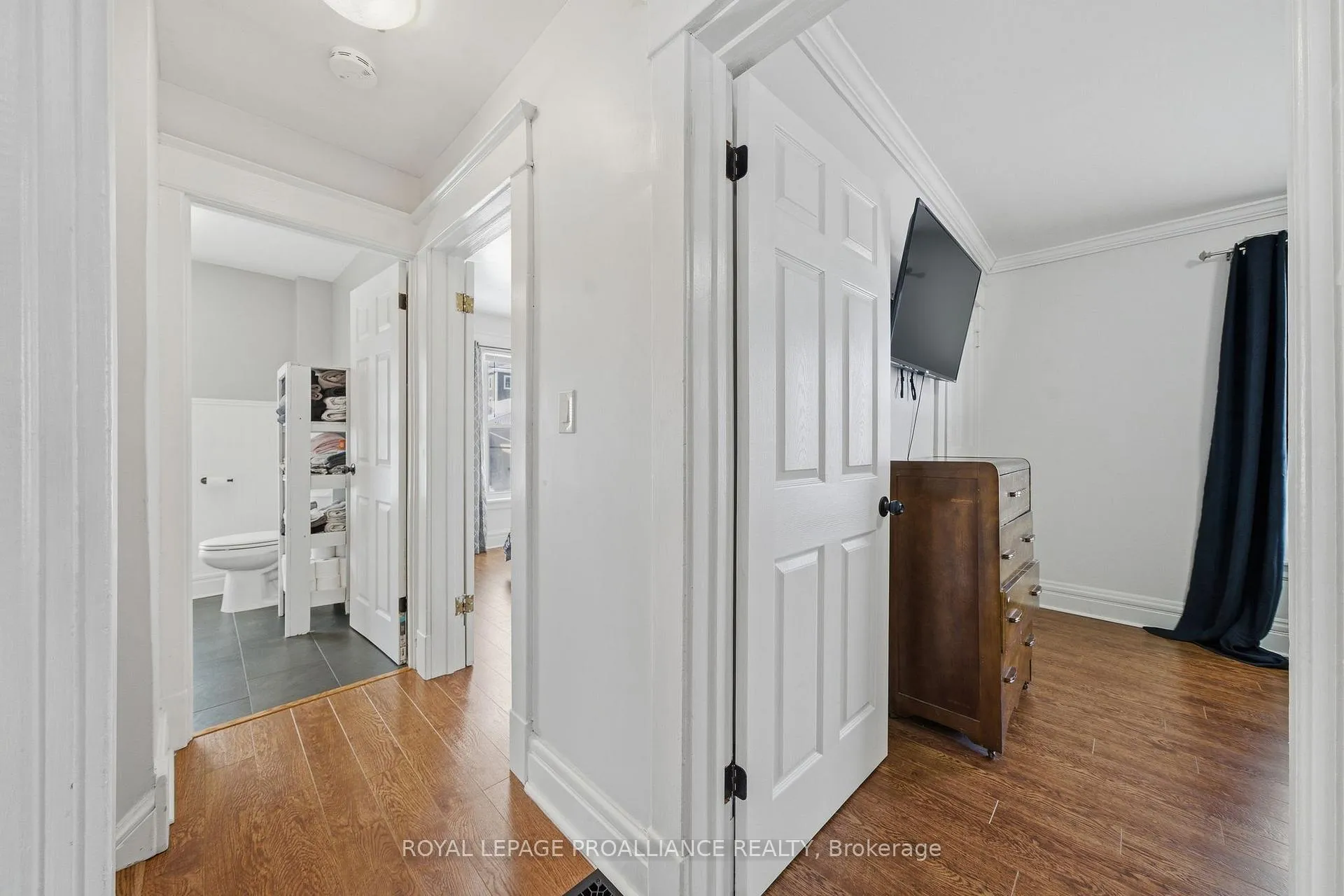 Photo 20 of 11 Cedar Street, Belleville, Belleville Ward — HOMEH