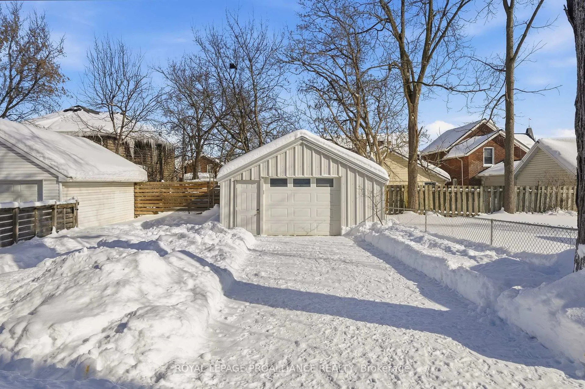 Photo 33 of 11 Cedar Street, Belleville, Belleville Ward — HOMEH