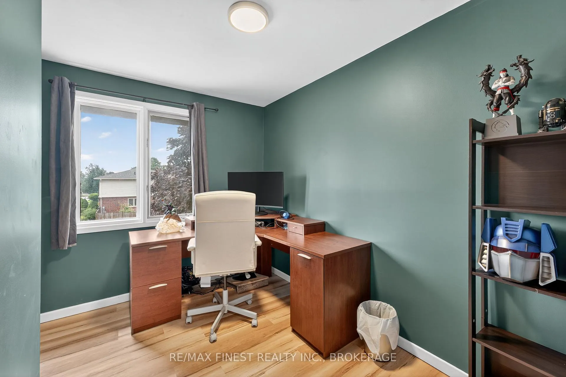 Photo 13 of 937 Purcell Crescent, Kingston, North of Taylor-Kidd Blvd — HOMEH