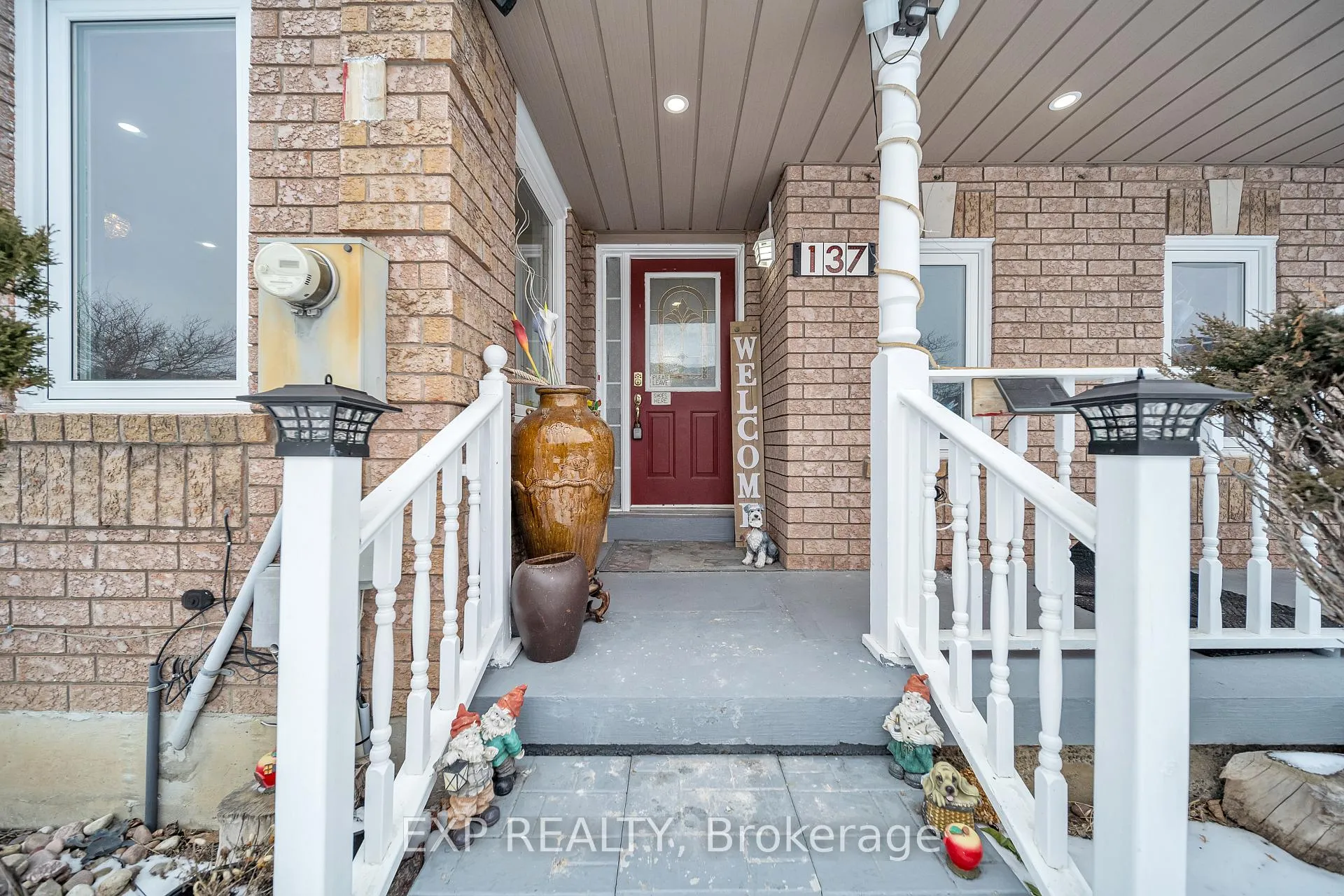 Photo 4 of 137 Smales Drive, Ajax, Central — HOMEH