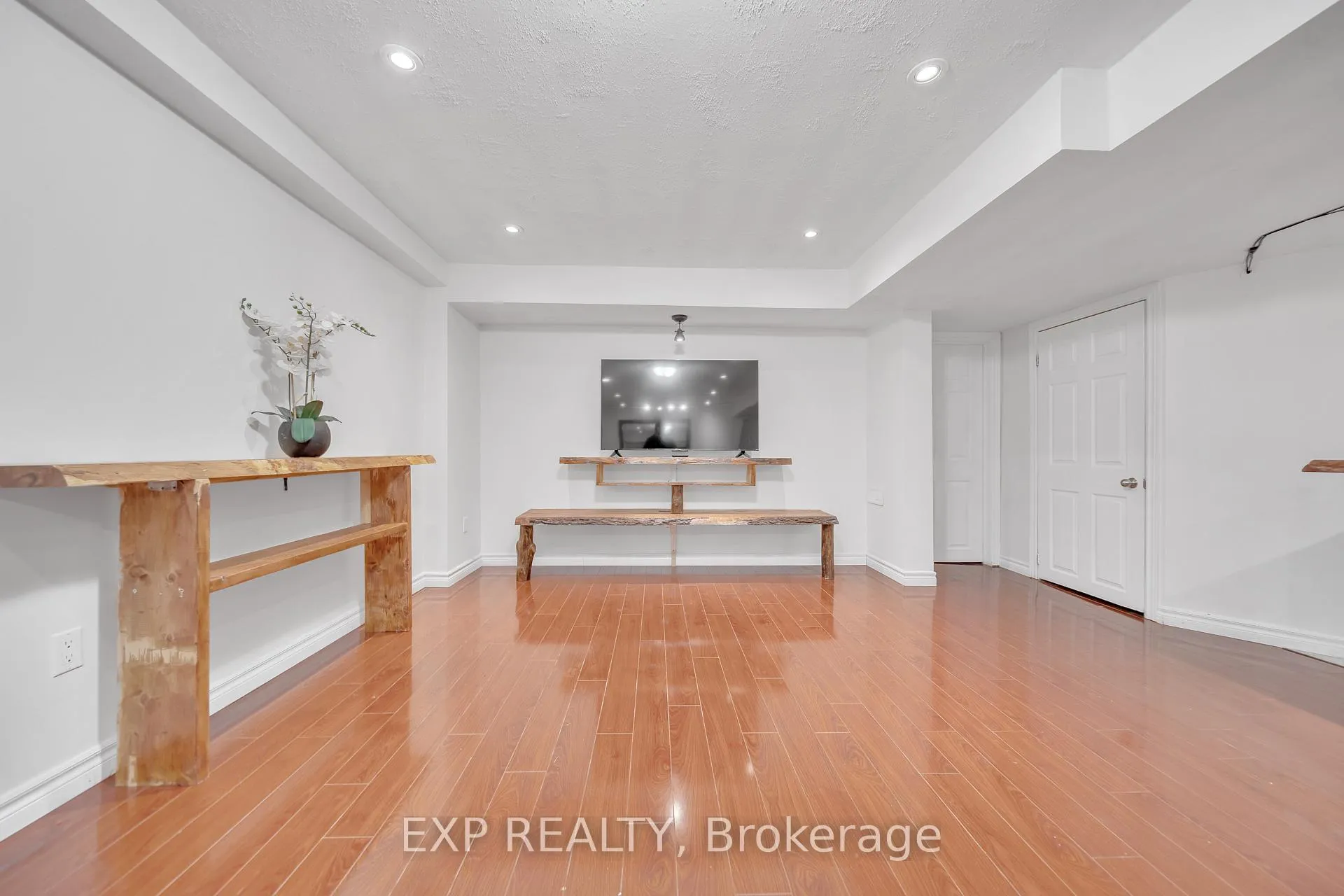 Photo 26 of 137 Smales Drive, Ajax, Central — HOMEH