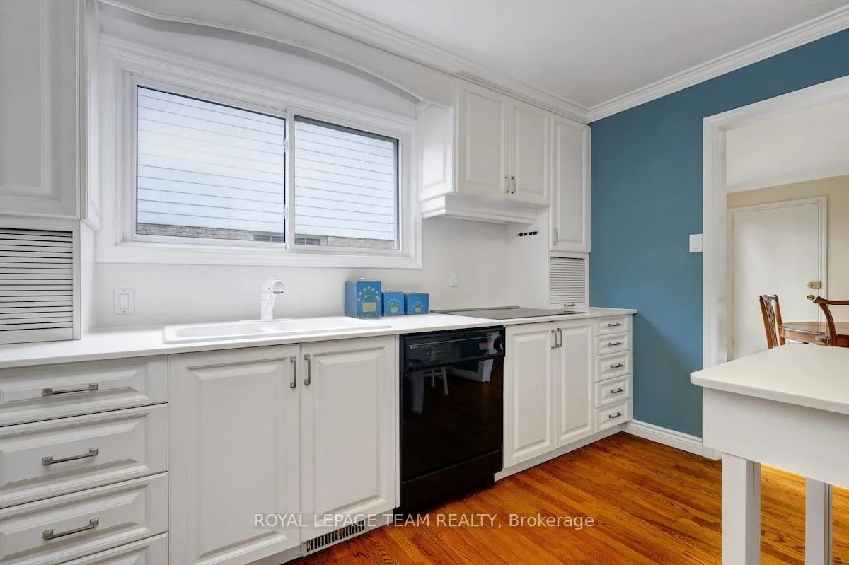 Photo 14 of 79 Parkland Crescent, Ottawa, Arlington Woods — HOMEH