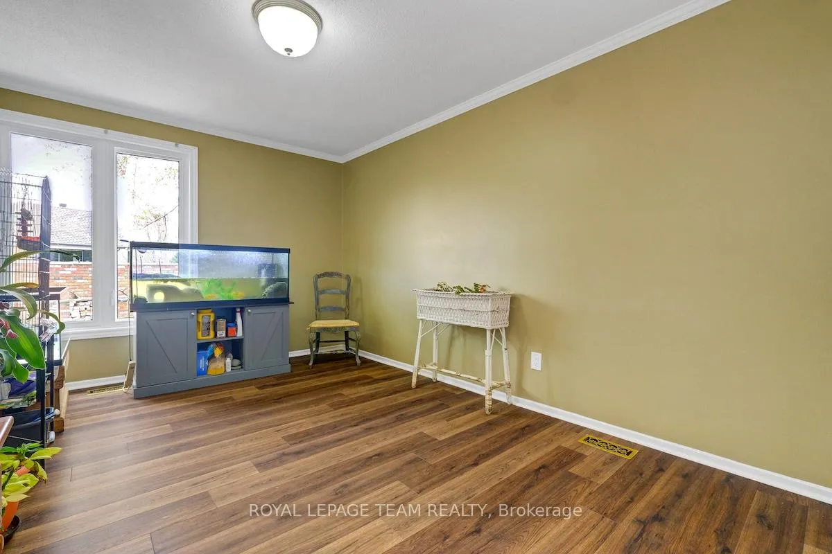 Photo 30 of 79 Parkland Crescent, Ottawa, Arlington Woods — HOMEH