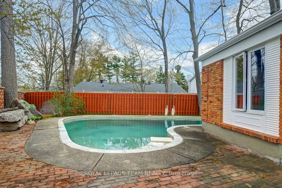 Photo 41 of 79 Parkland Crescent, Ottawa, Arlington Woods — HOMEH