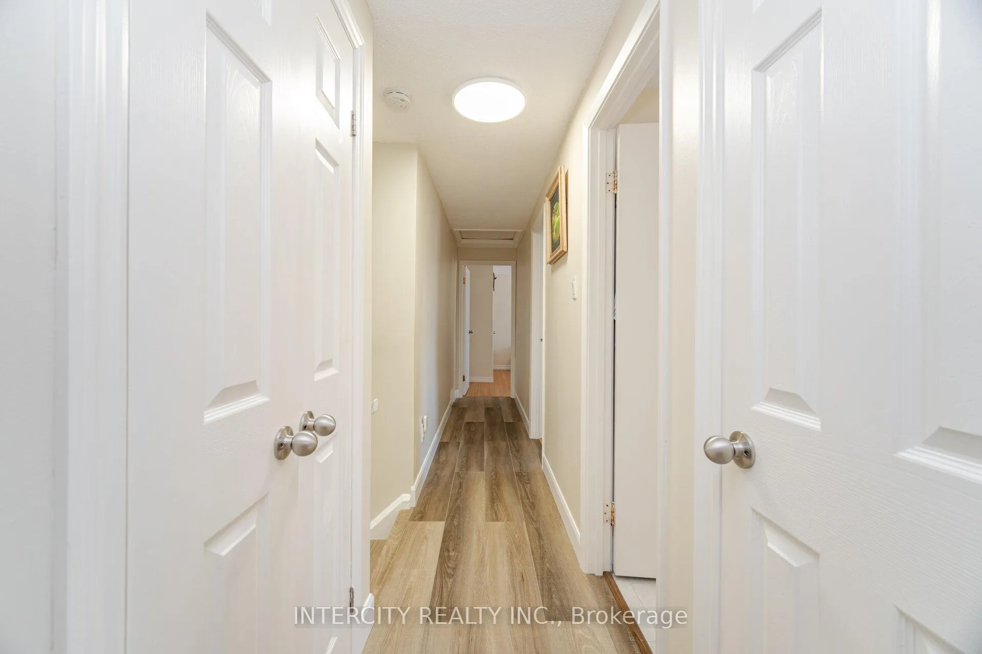 Photo 27 of 35 Lower Canada Crescent, Kitchener — HOMEH